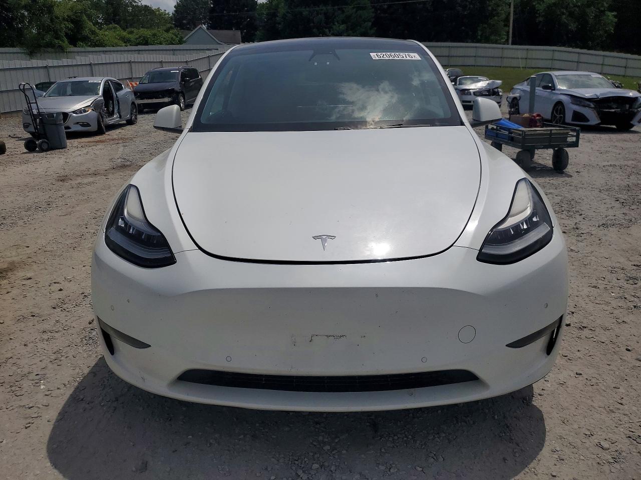 2021 Tesla Model Y - Фото 5