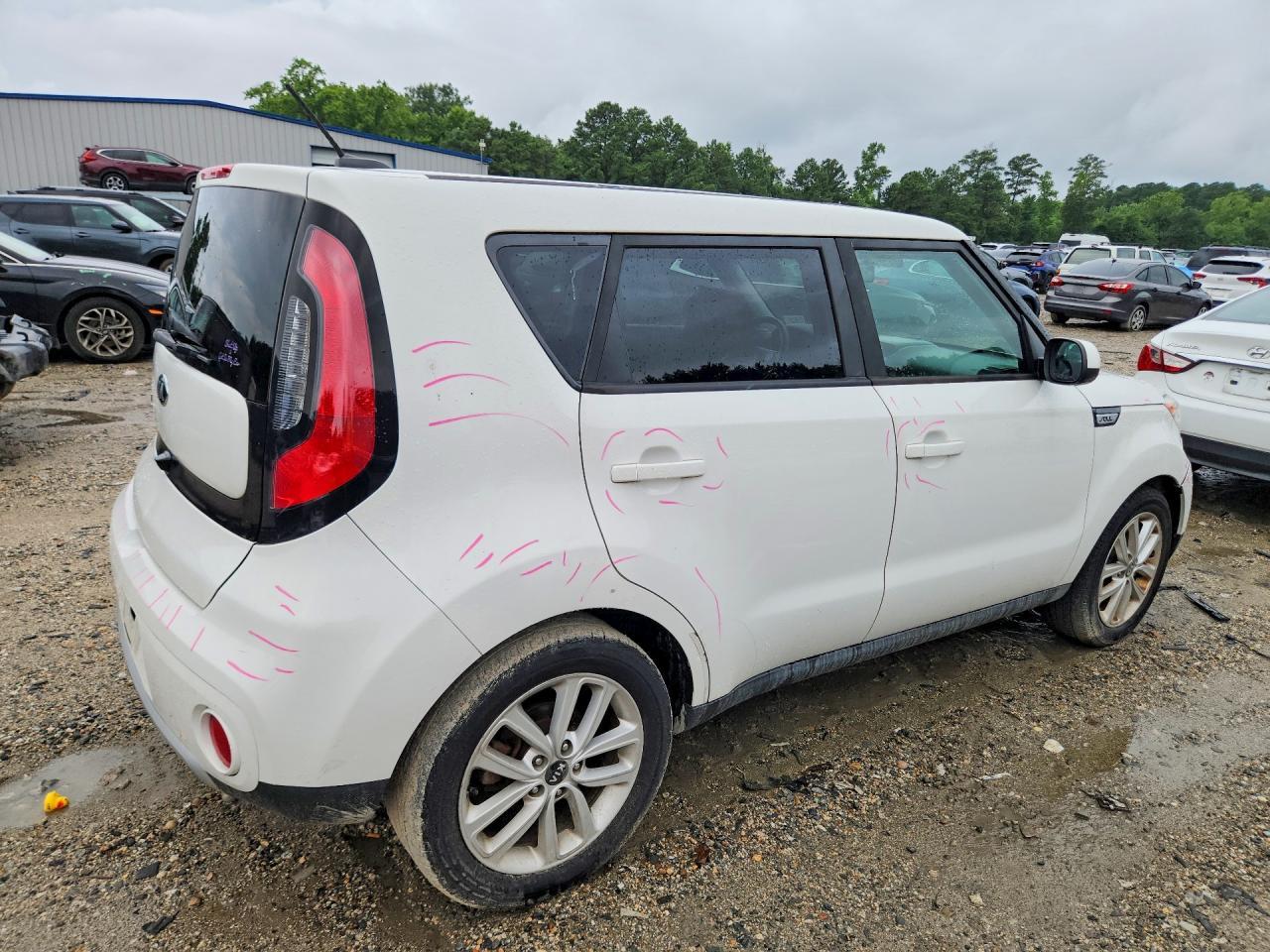 2017 Kia Soul + - Фото 3