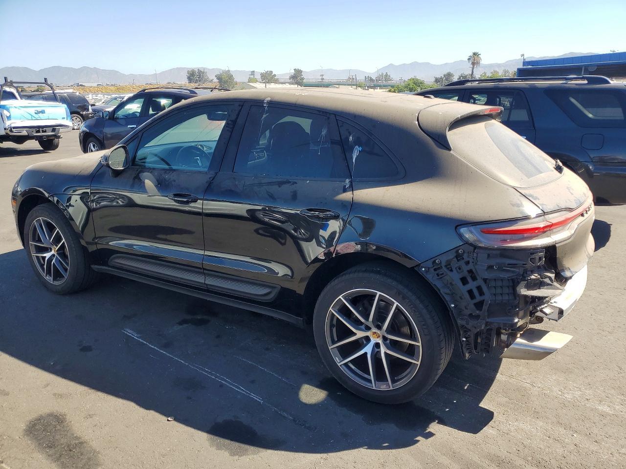 2023 Porsche Macan Base - Фото 2