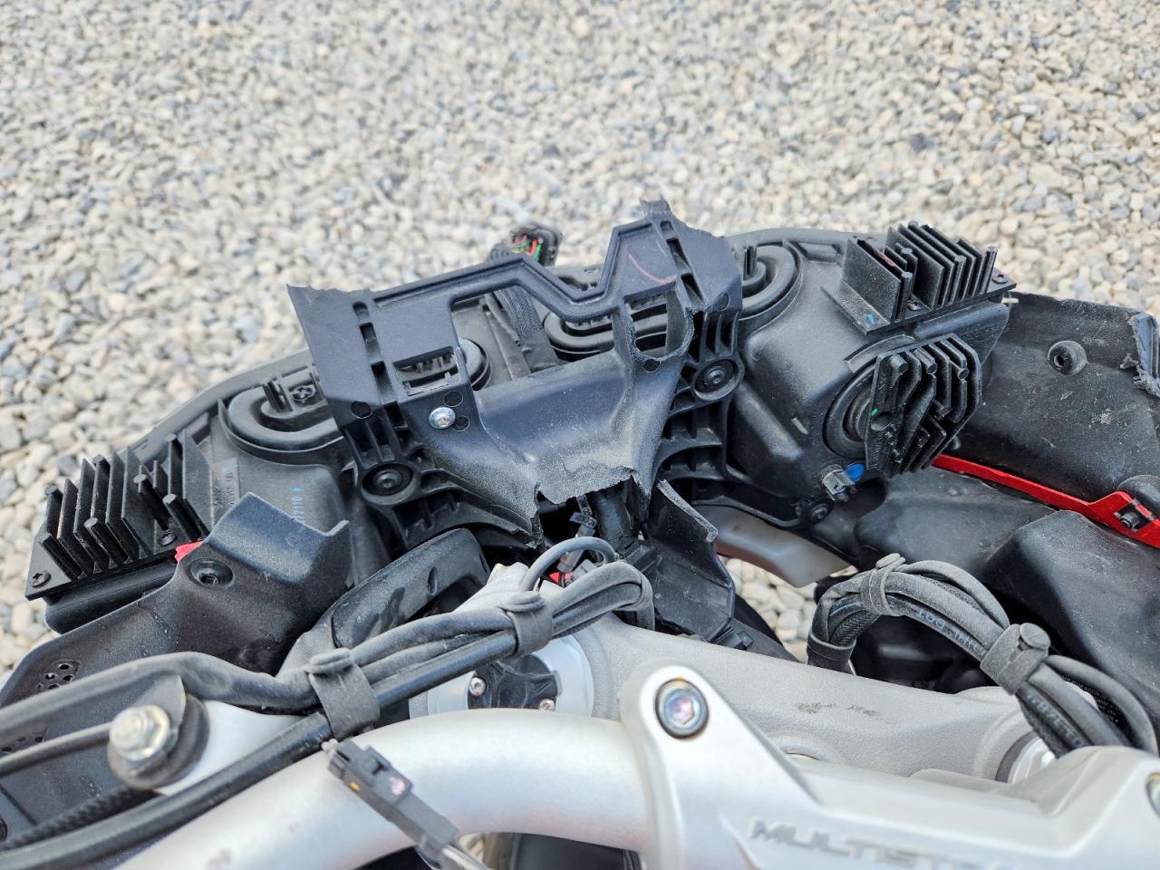 2022 Ducati Multistrada V4 - Image 7