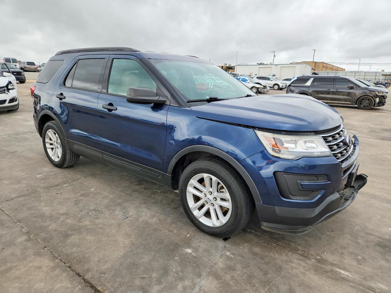 2017 Ford Explorer - Фото 4