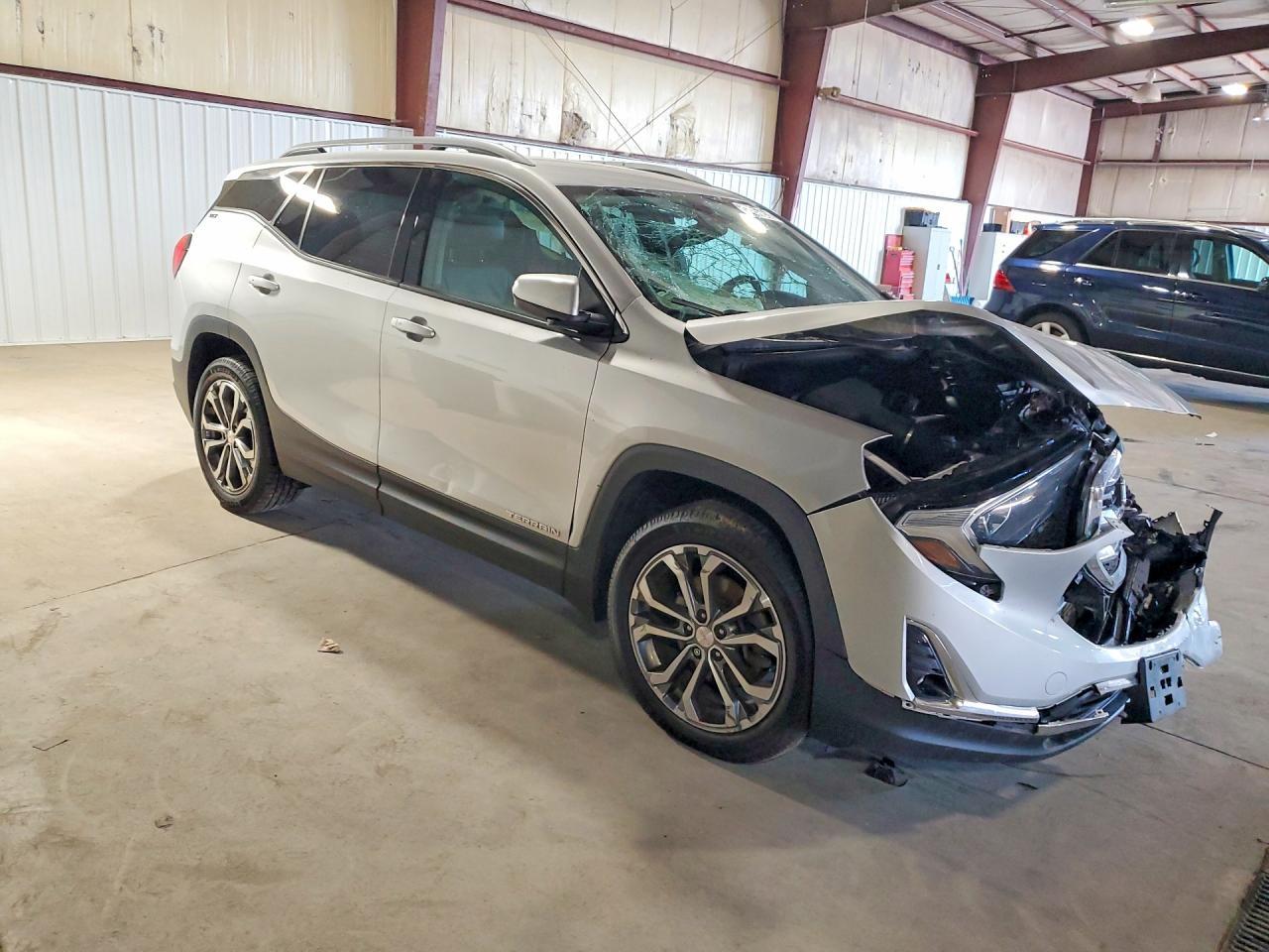 2018 GMC Terrain Slt - Image 4