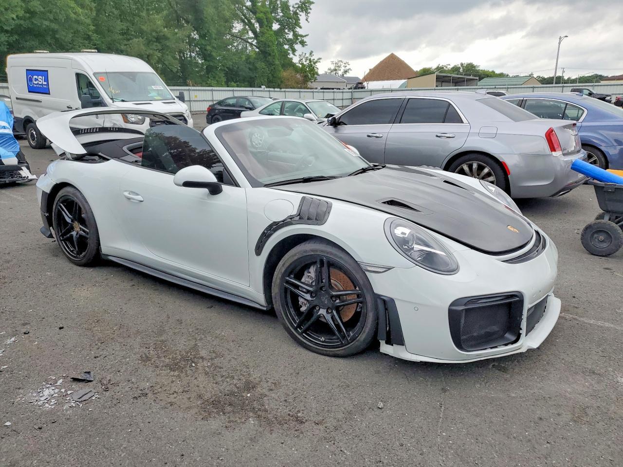 2018 Porsche 911 Carrera - Image 4