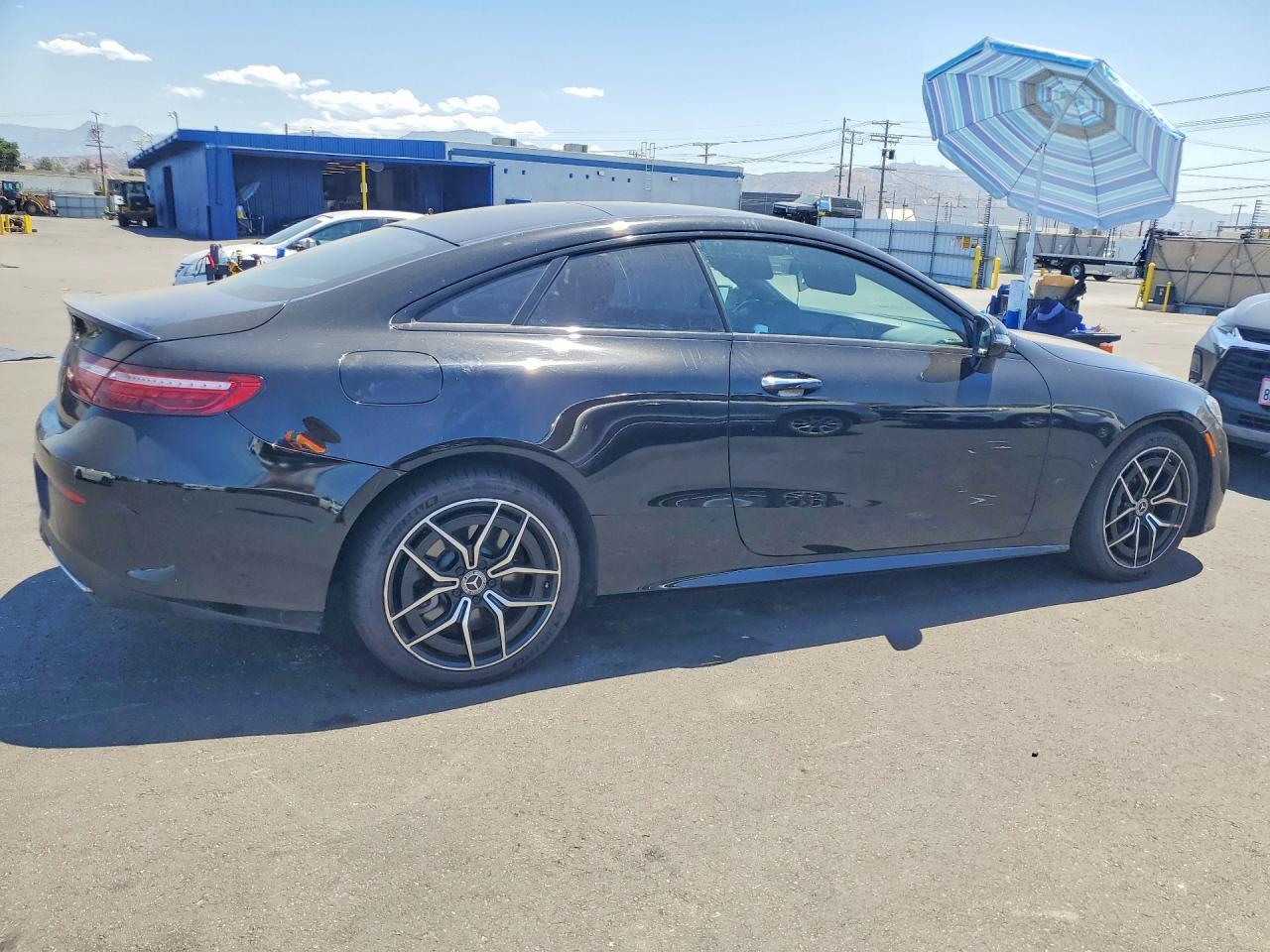 2022 Mercedes-Benz E 450 - Image 3