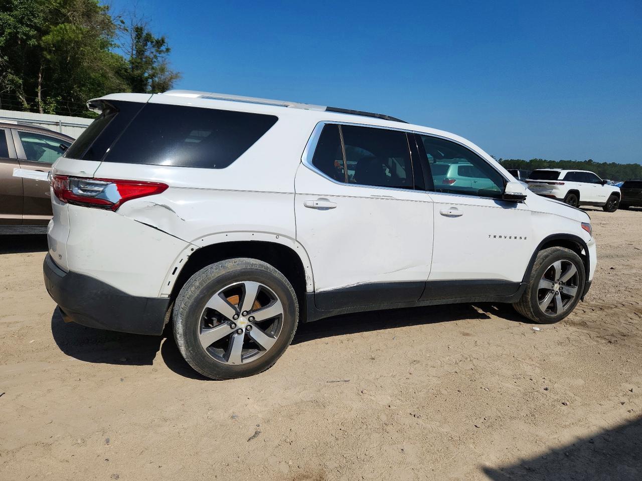 2018 Chevrolet Traverse Lt - Фото 3