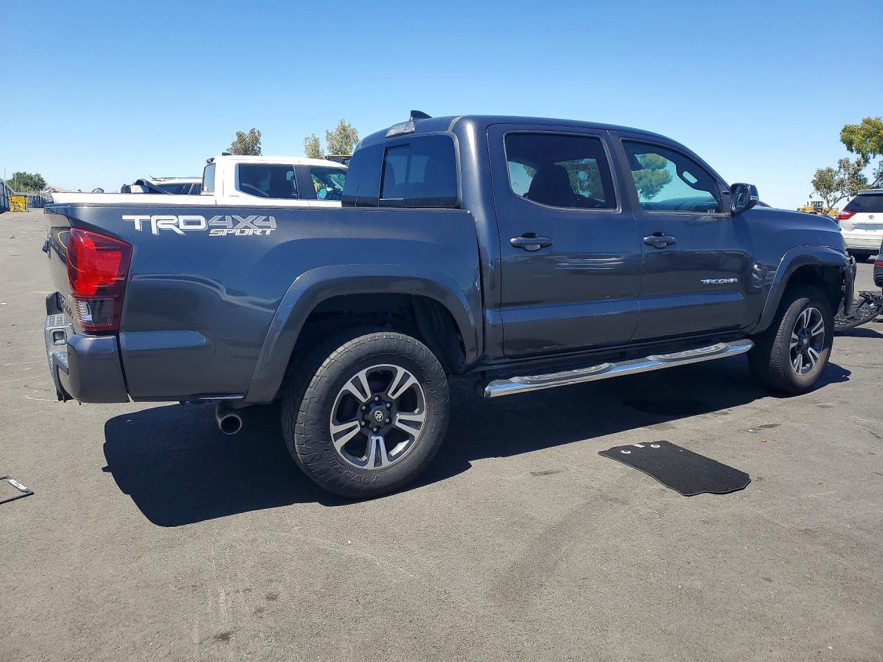 2018 Toyota Tacoma Trd Sport - Фото 3