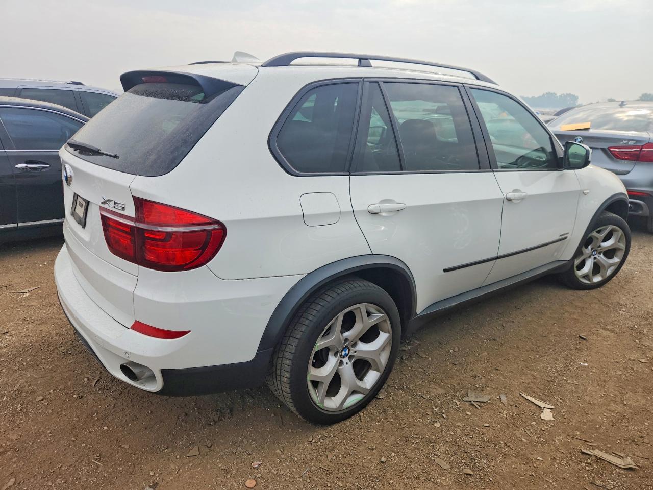 2013 BMW X5 xDrive35I - Image 3