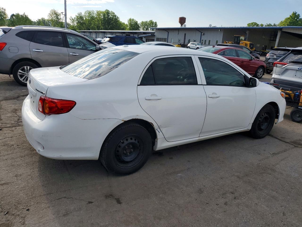 2010 Toyota Corolla Le - Фото 3
