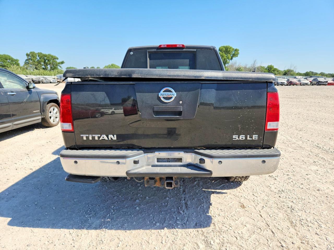 2009 Nissan Titan Xe - Image 6