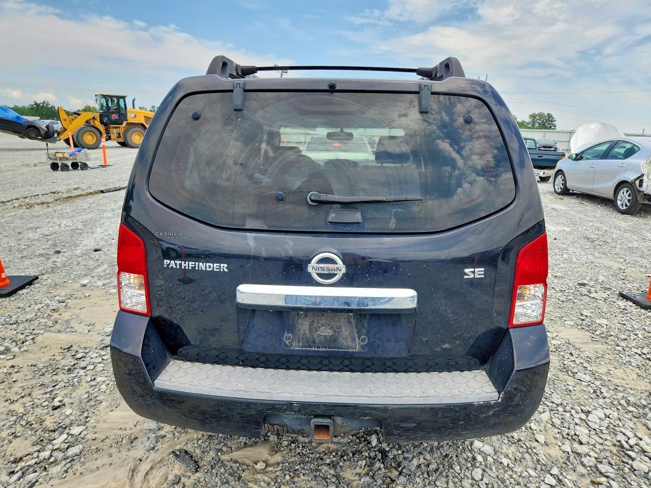 2008 Nissan Pathfinder S - Image 6