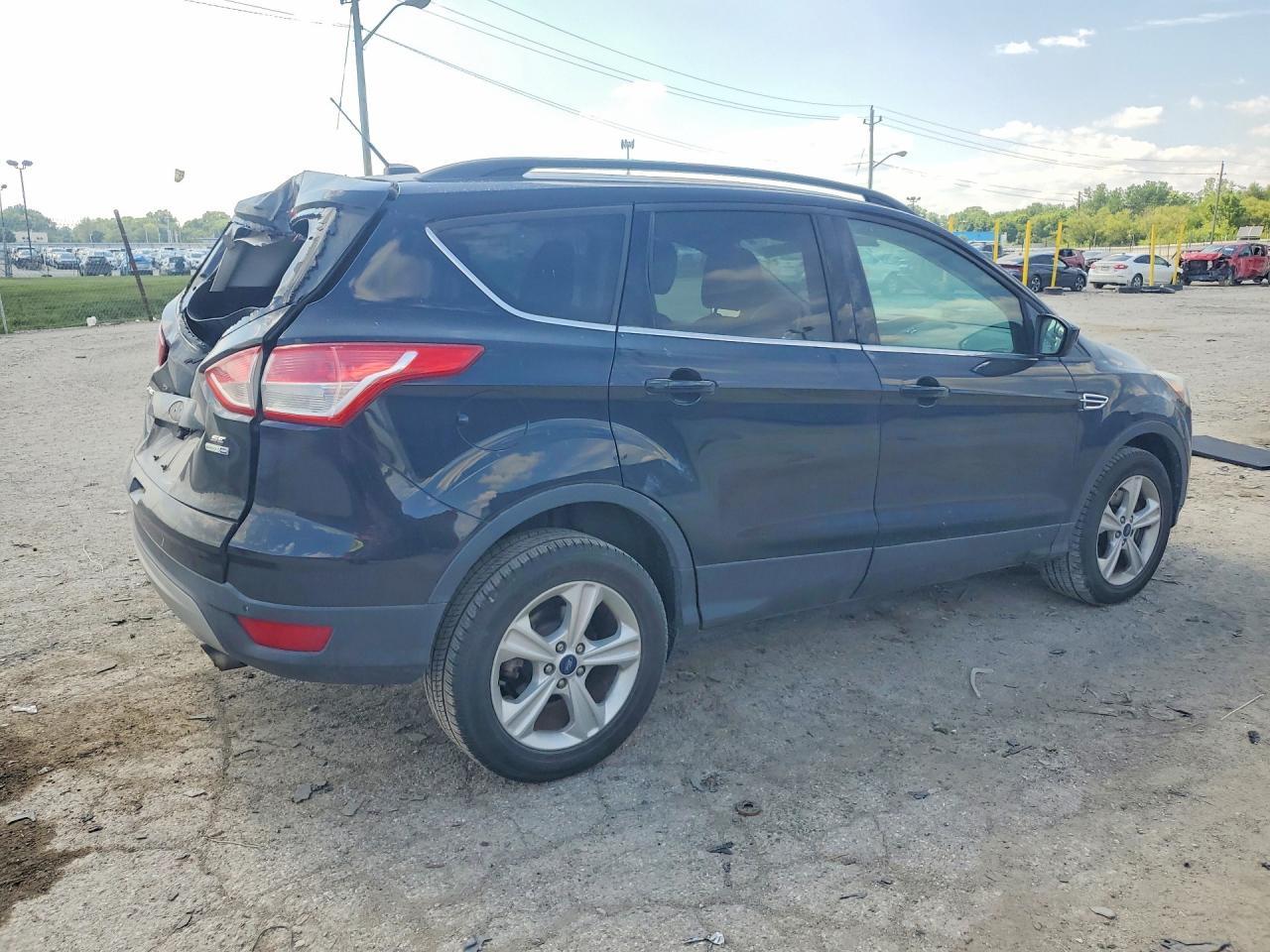 2016 Ford Escape Se - Image 3