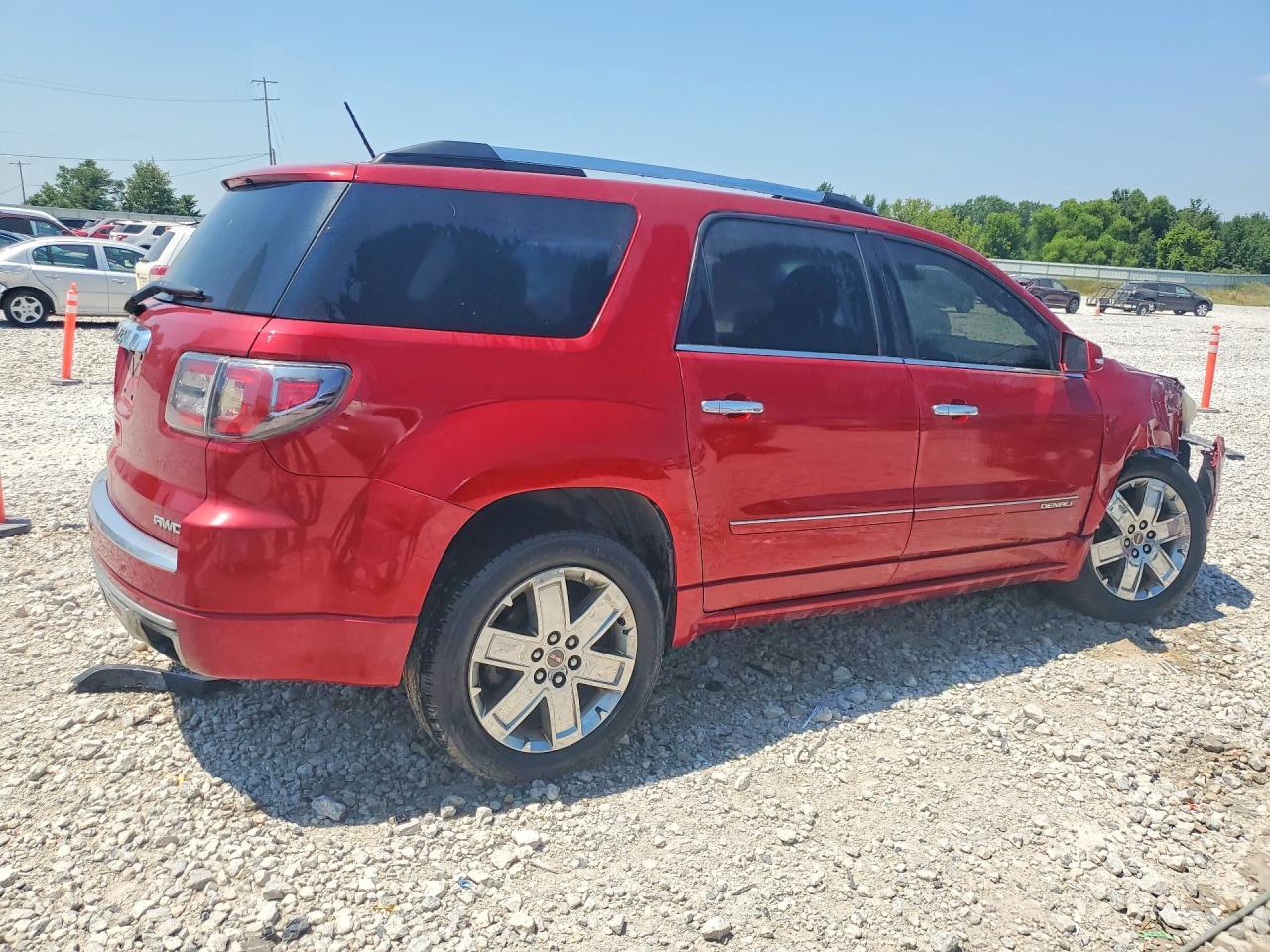 2014 GMC Acadia Denali - Image 3