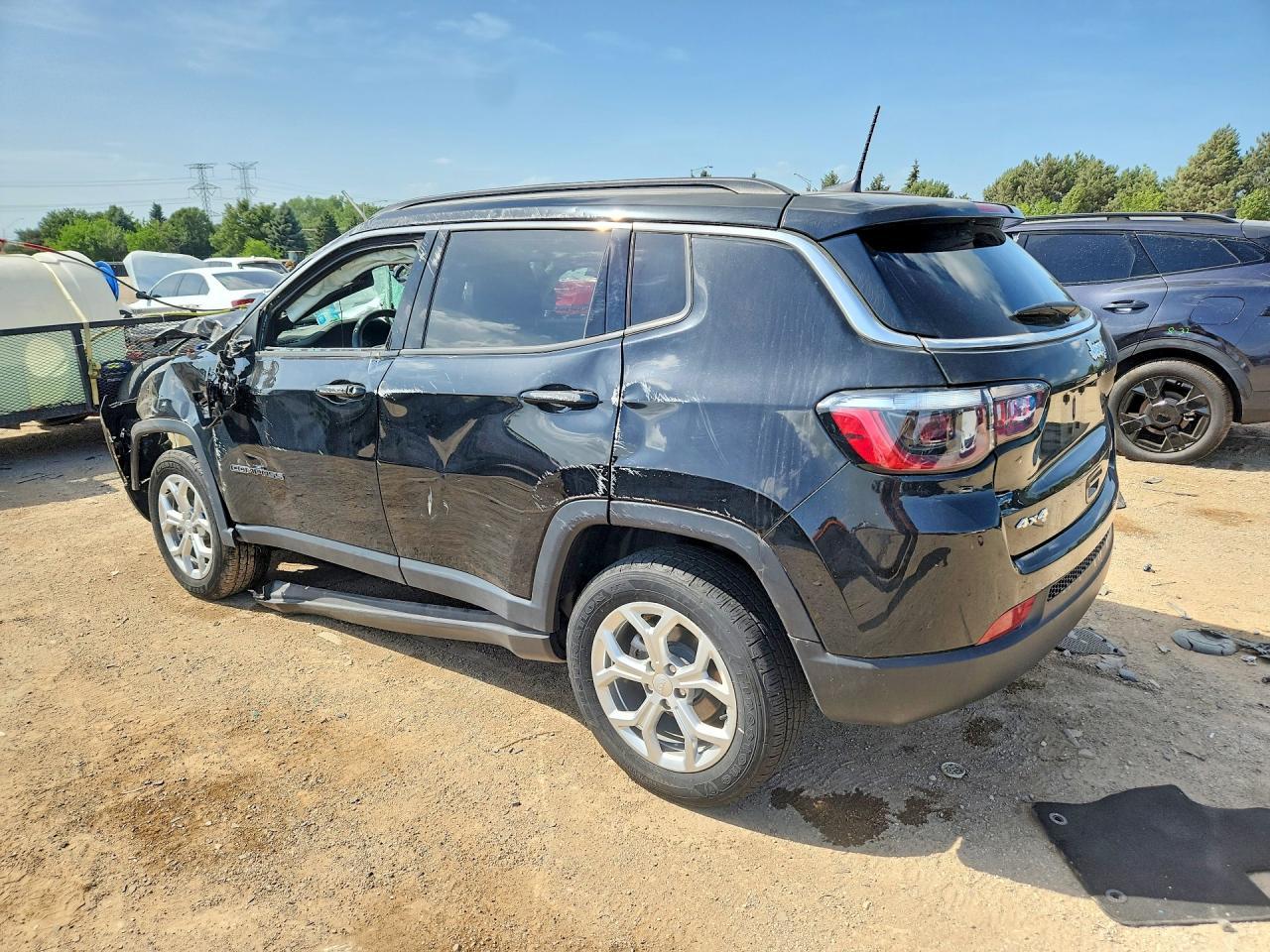 2024 Jeep Compass Latitude - Фото 2