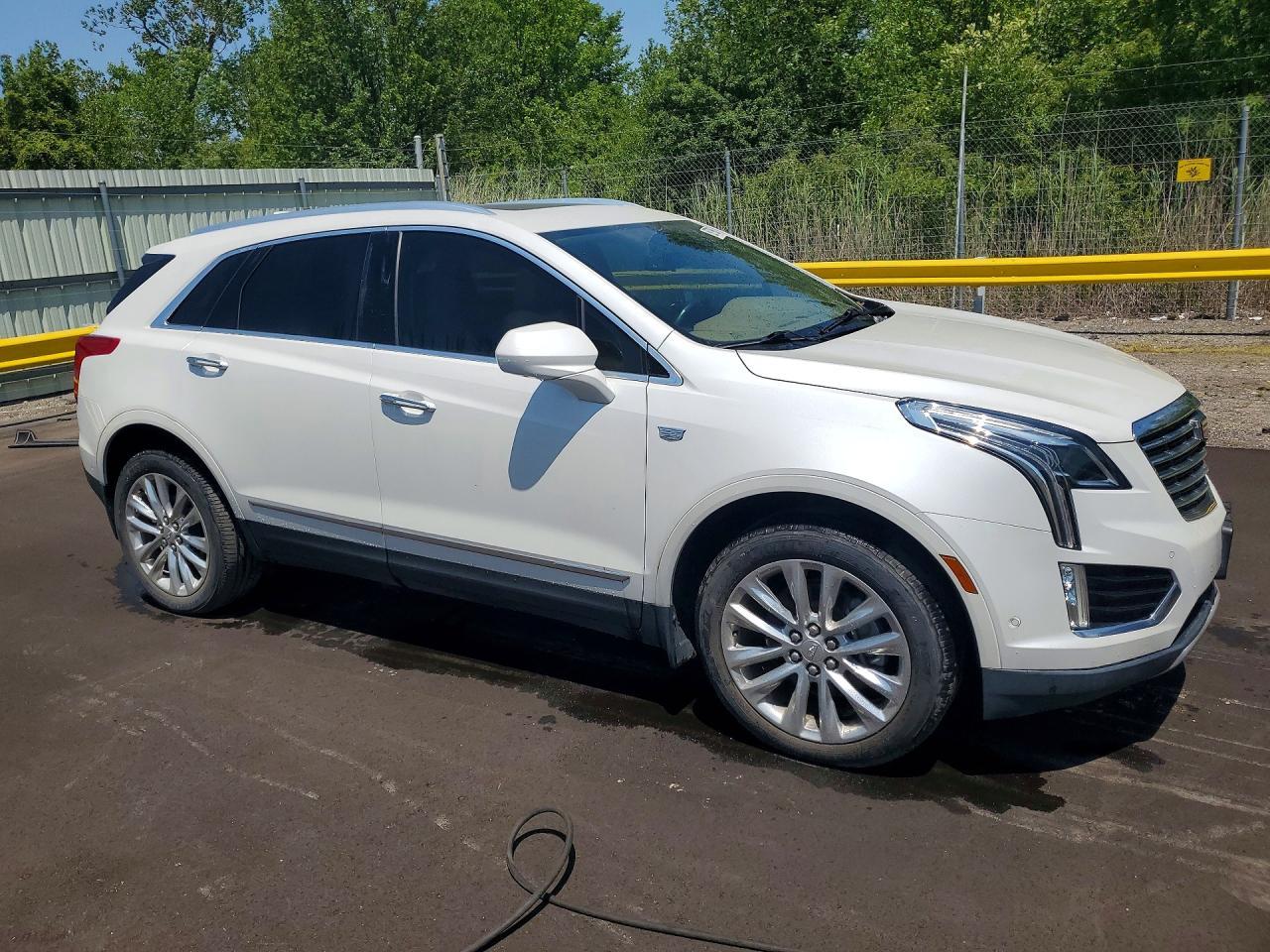 2017 Cadillac Xt5 Platinum - Фото 4