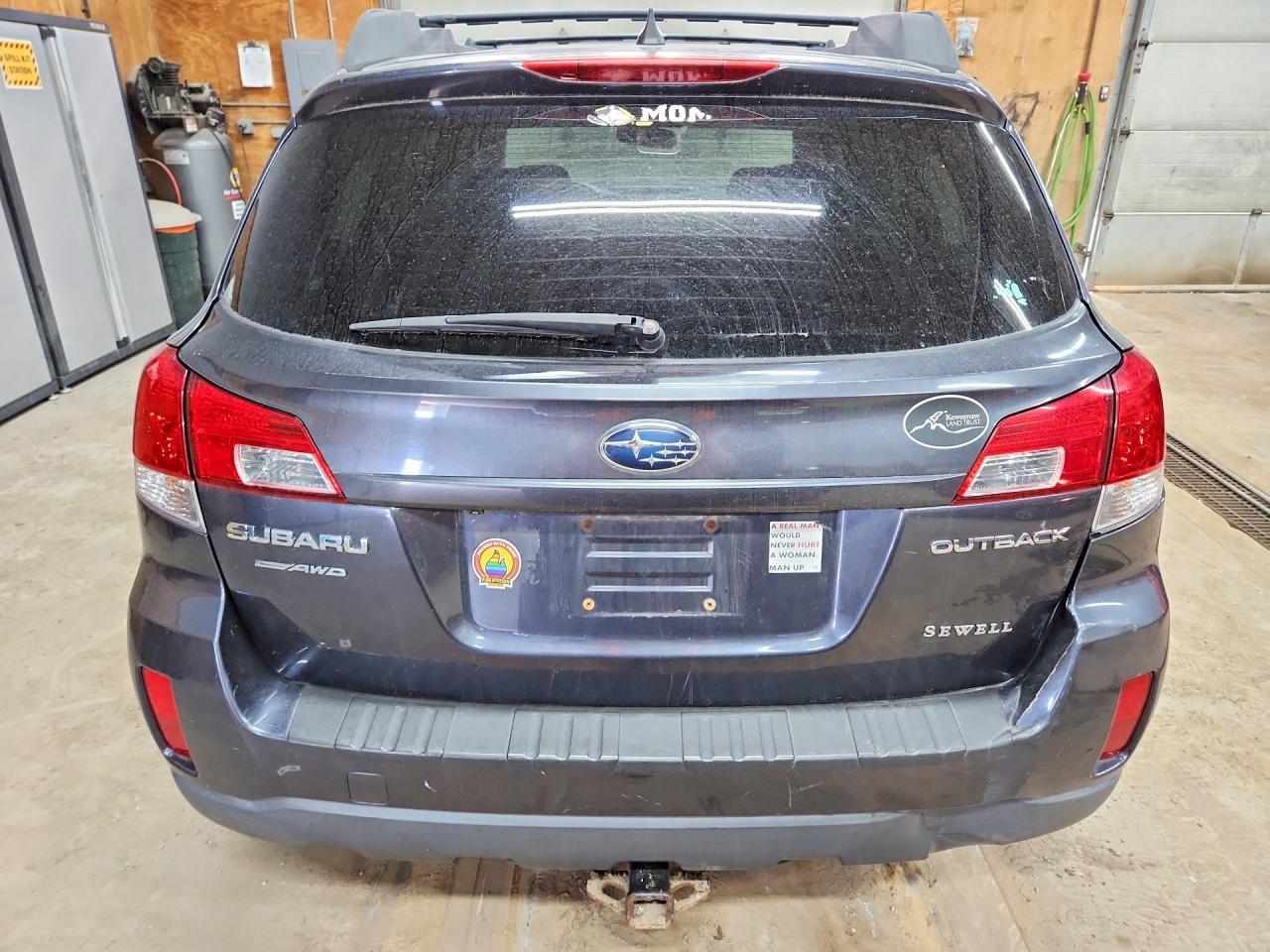 2011 Subaru Outback 2.5I Limited - Фото 6