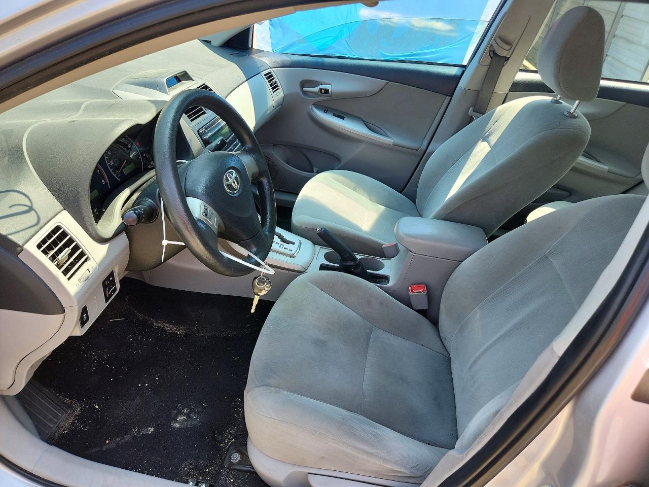 2012 Toyota Corolla Le - Image 7