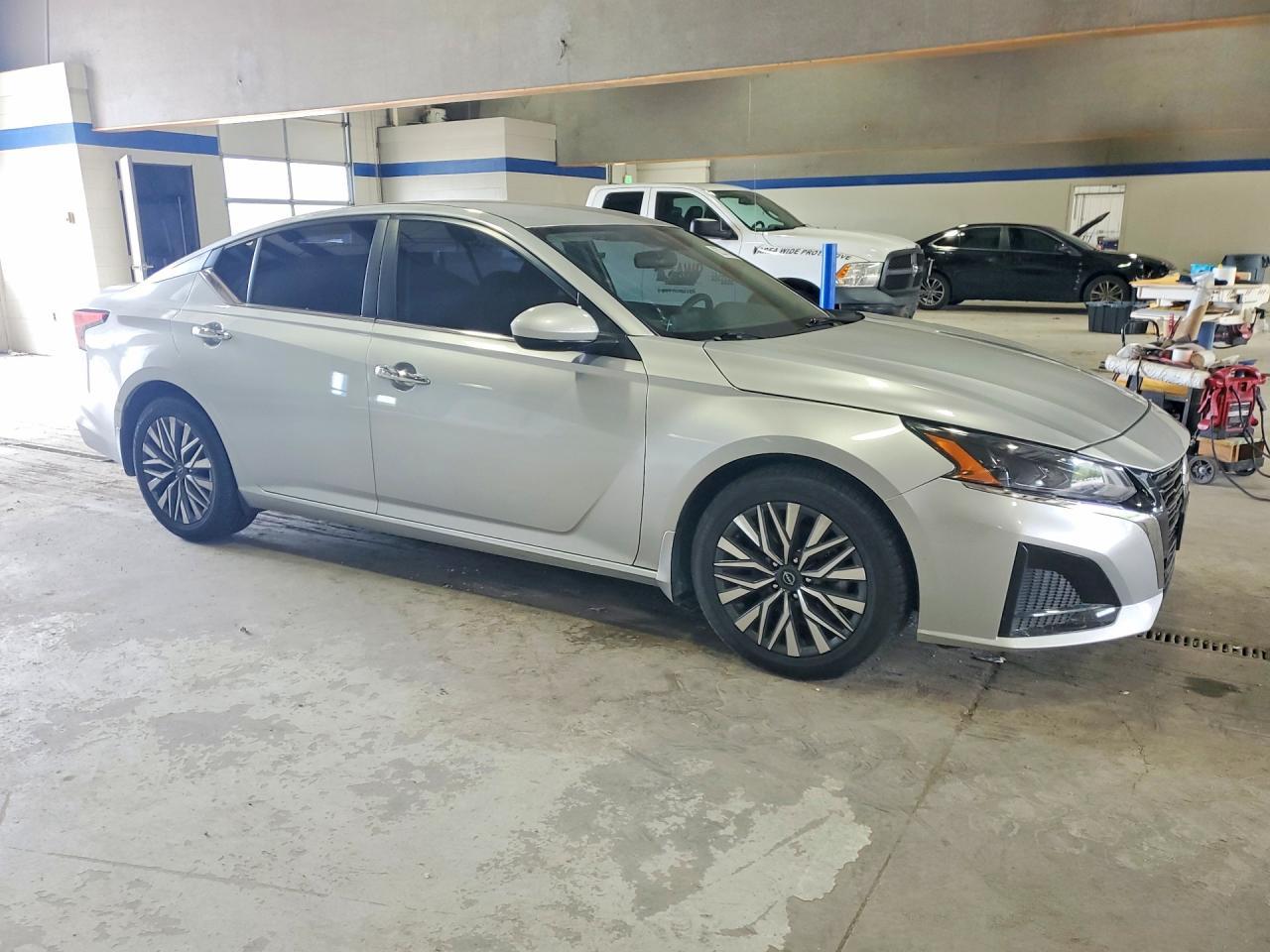 2023 Nissan Altima Sv - Фото 4