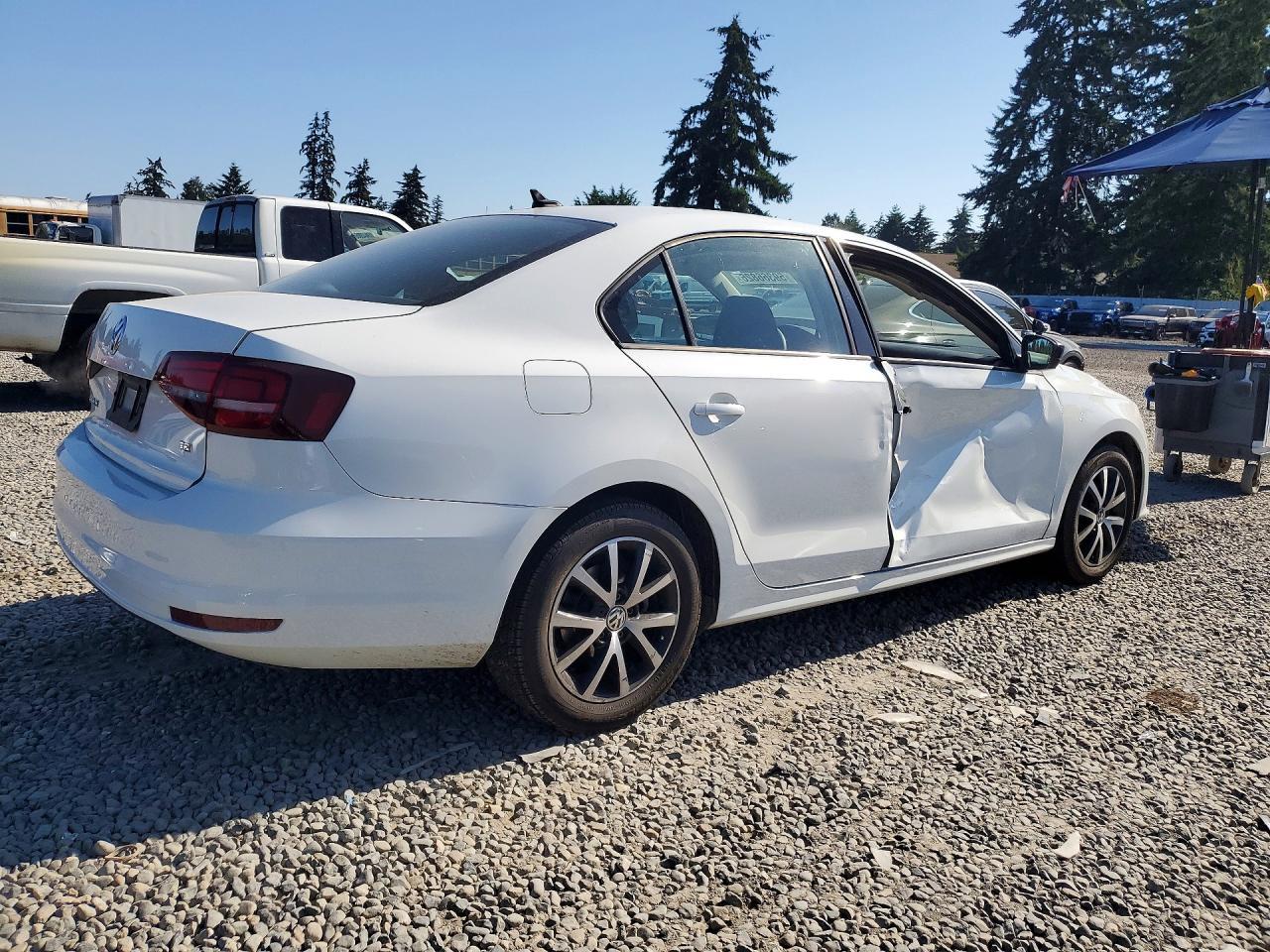 2016 Volkswagen Jetta Se - Фото 3