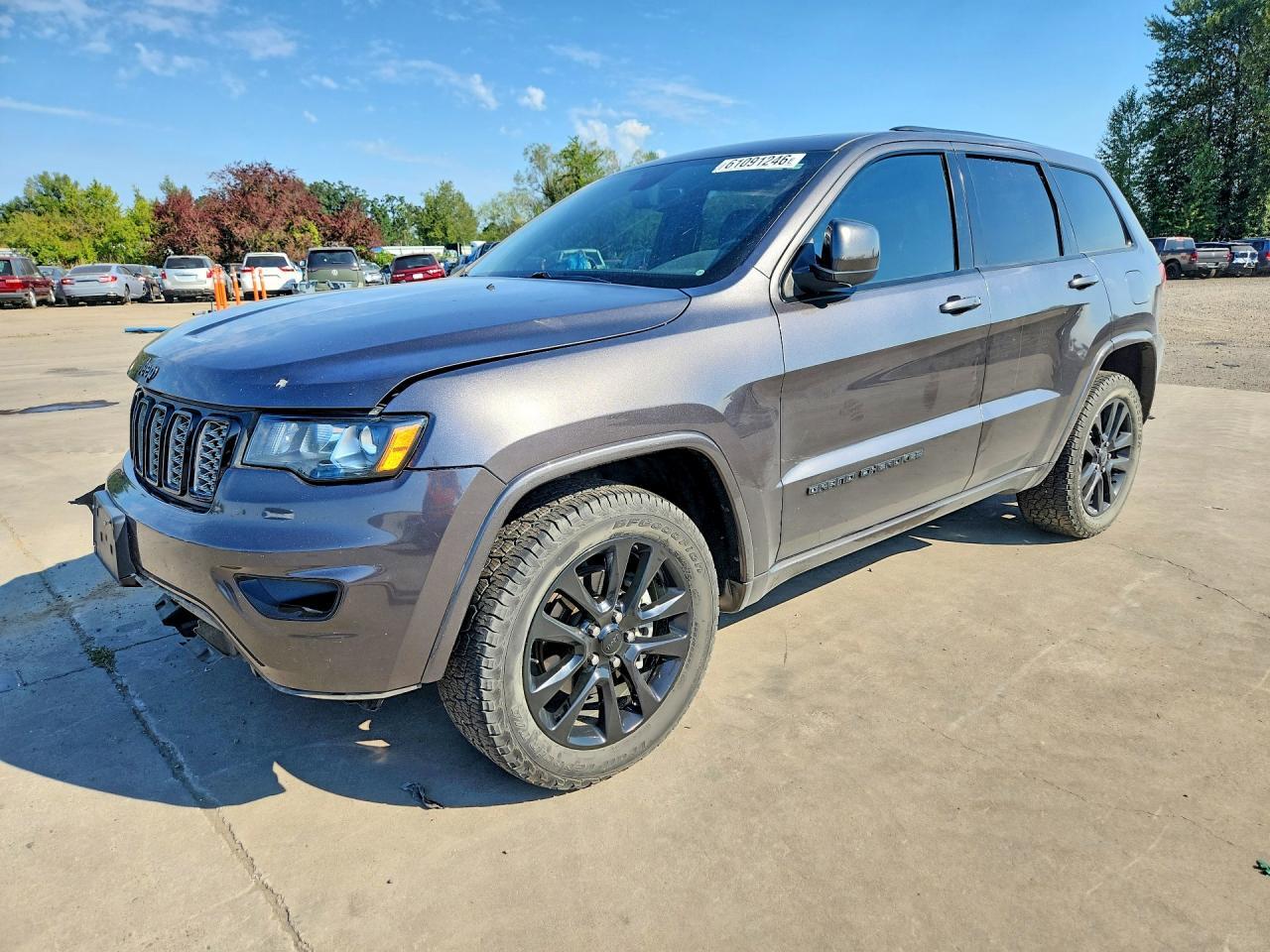 2019 Jeep Grand Cherokee Laredo