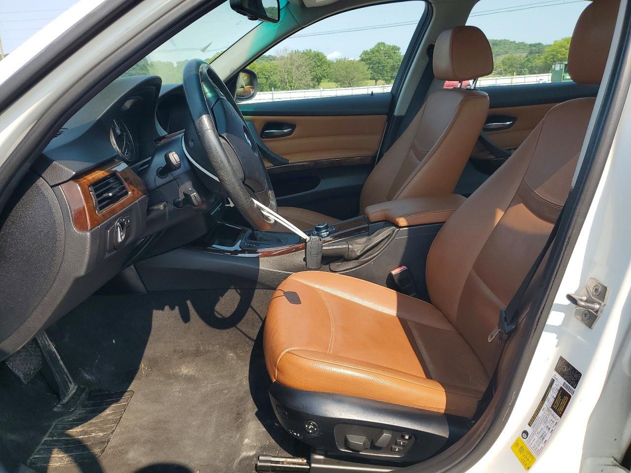 2011 BMW 328 Xi - Фото 7
