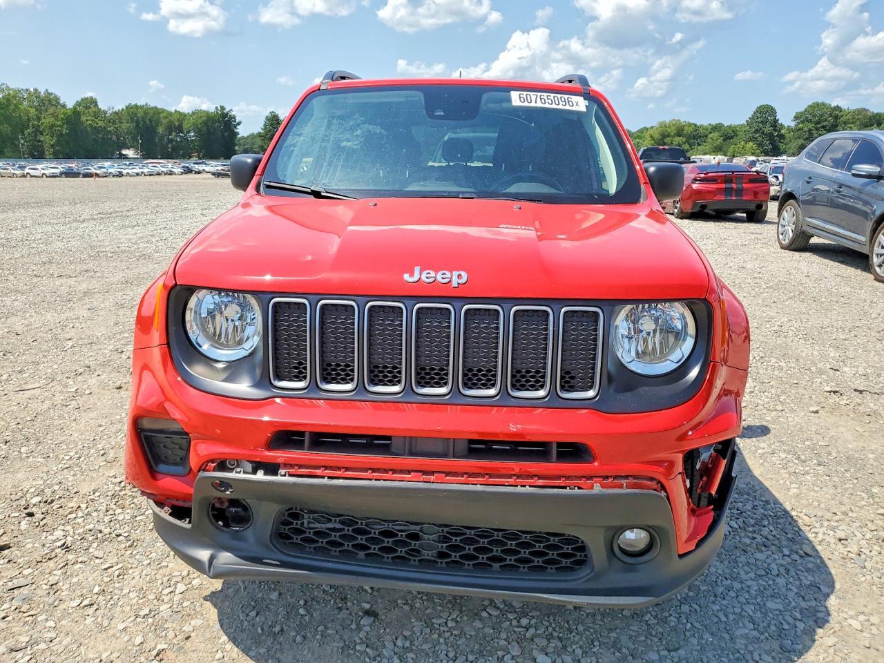 2022 Jeep Renegade Latitude - Фото 5