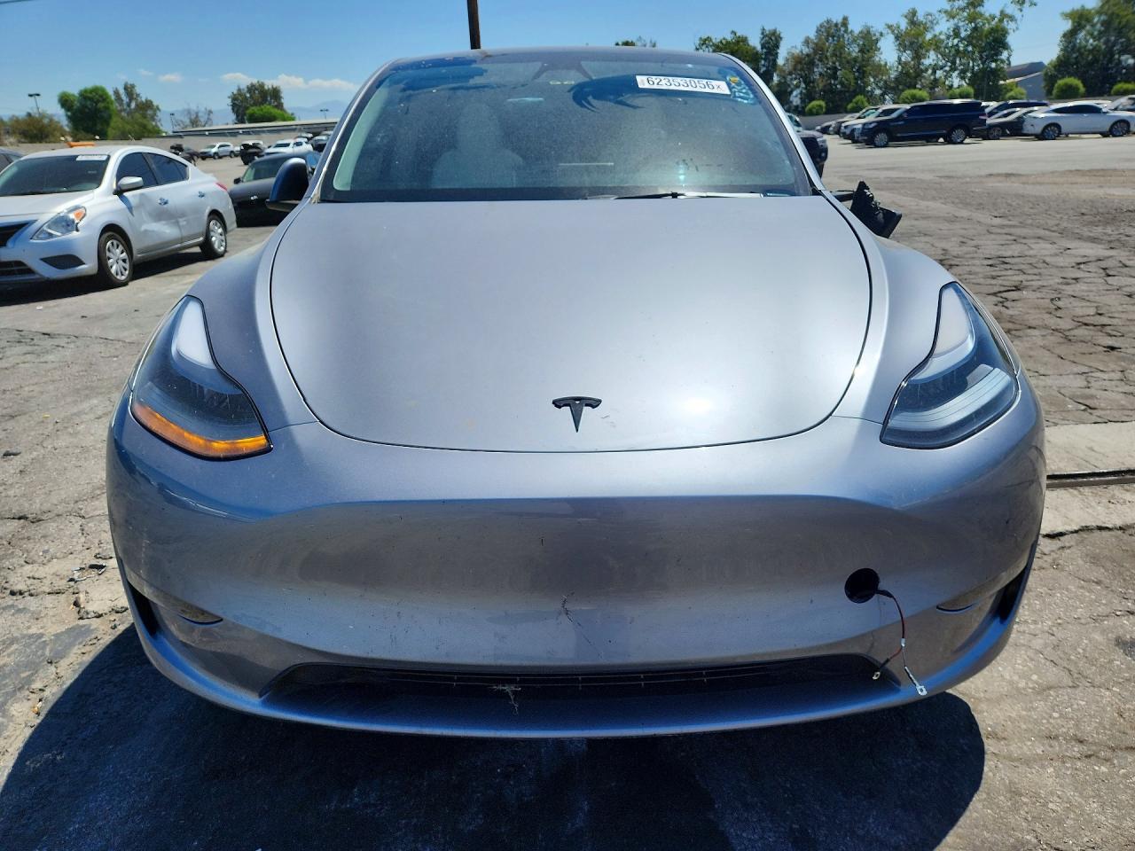 2024 Tesla Model Y - Image 5