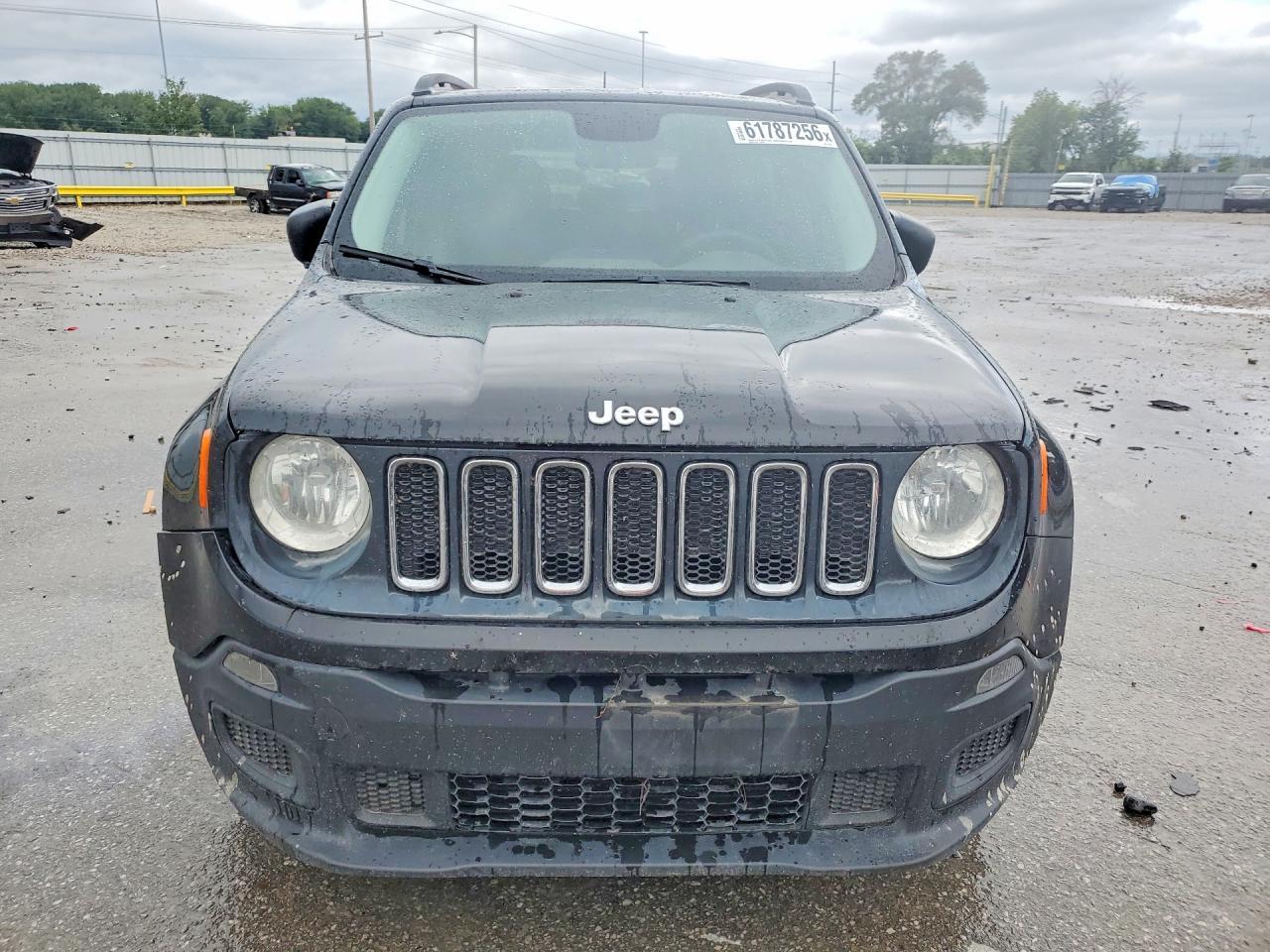 2016 Jeep Renegade Sport - Image 5