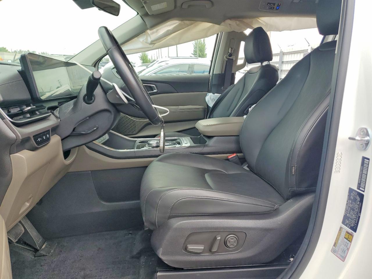 2025 Kia Carnival Ex - Фото 7