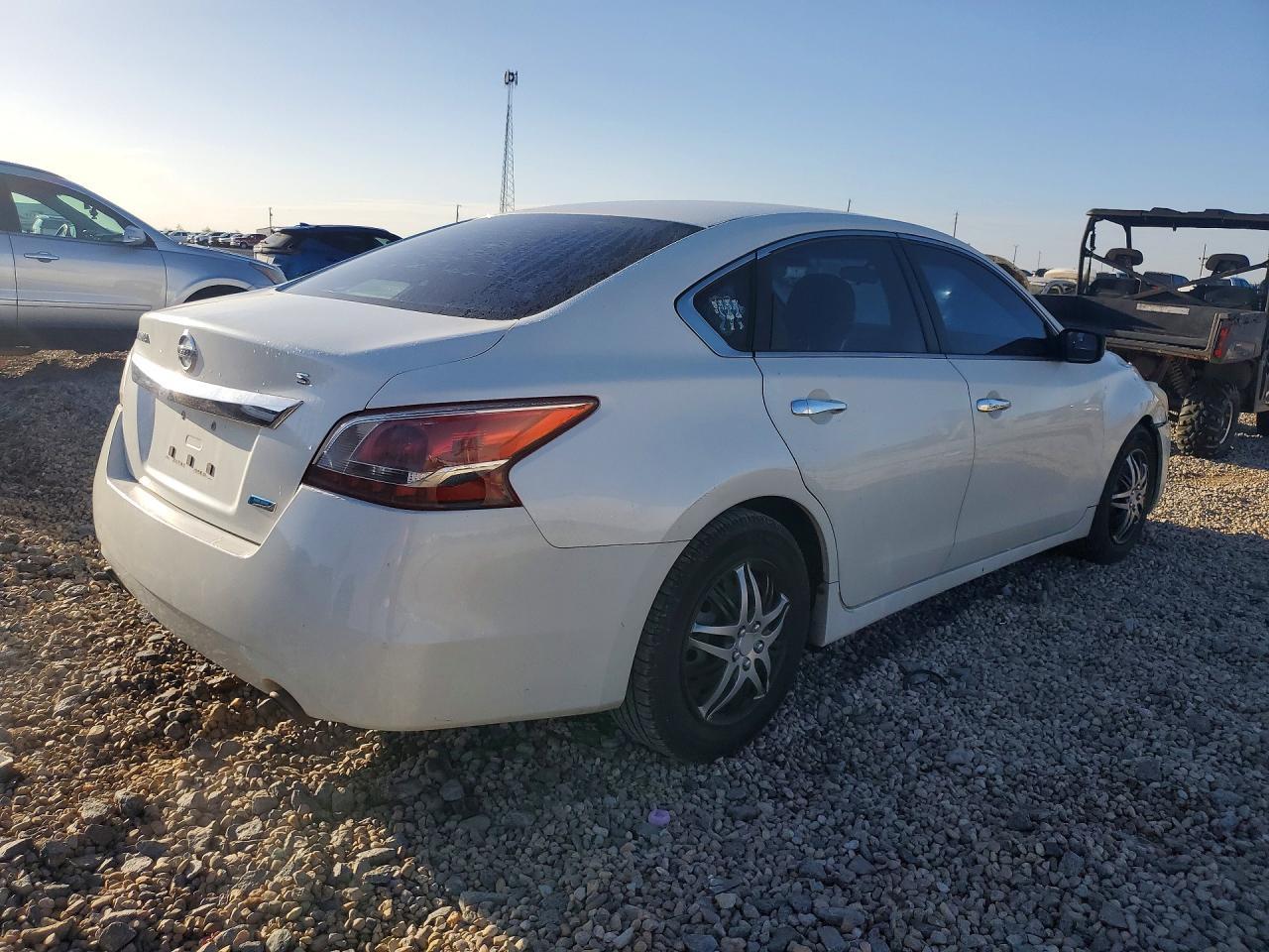 2013 Nissan Altima 2.5 - Фото 3