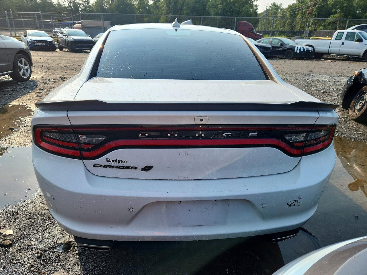 2019 Dodge Charger Sxt - Image 6