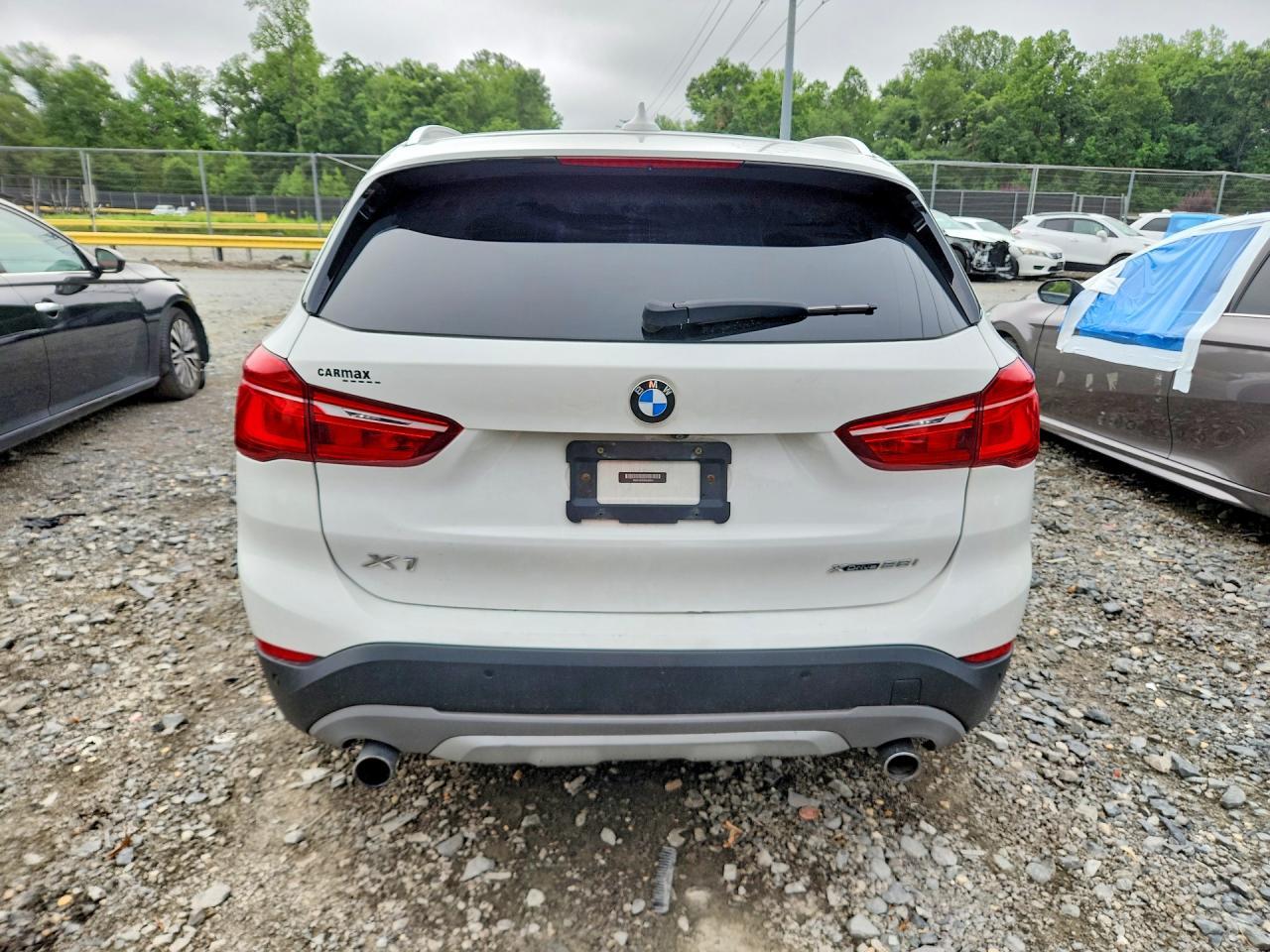 2019 BMW X1 xDrive28I - Фото 6