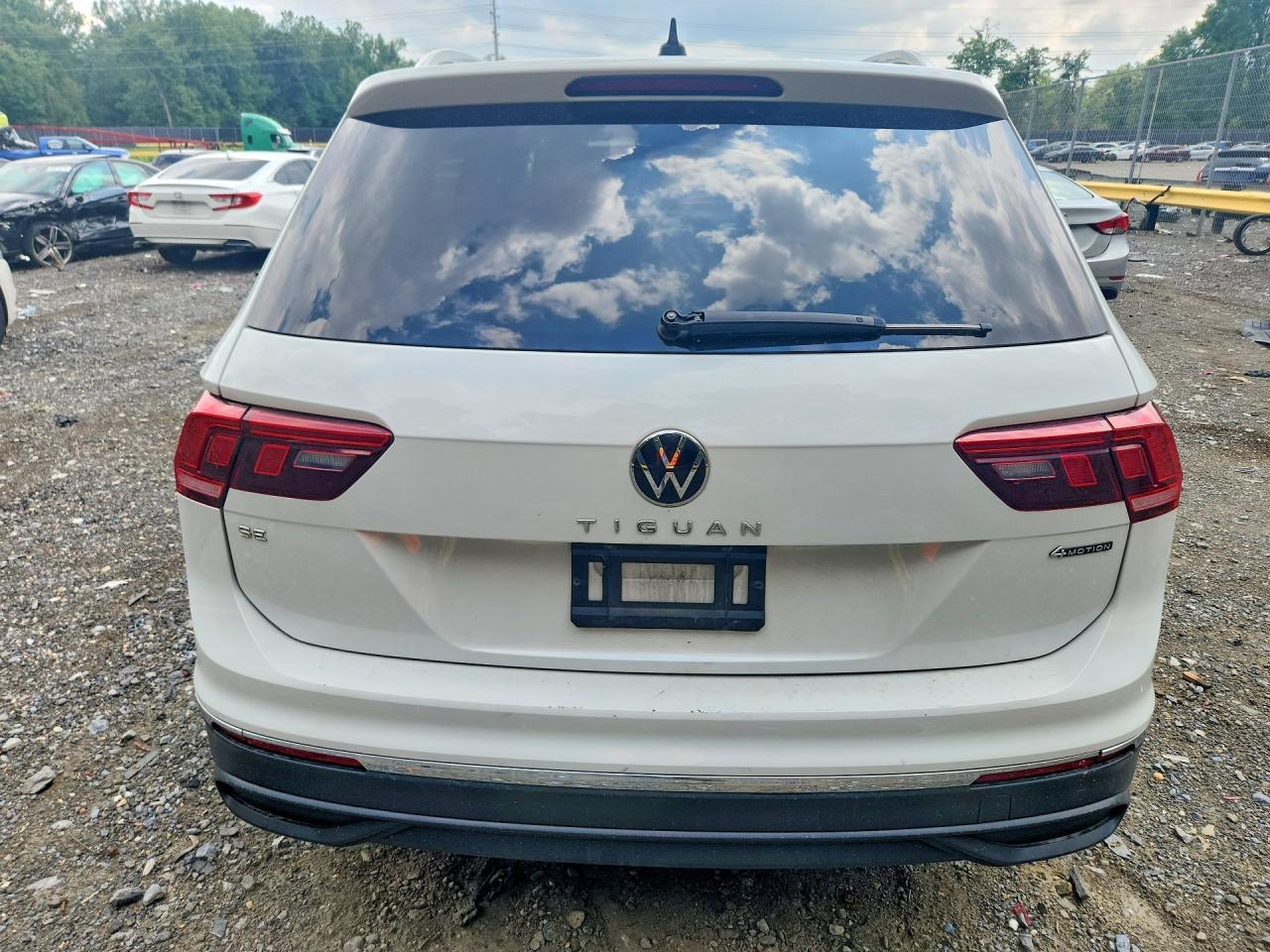 2023 Volkswagen Tiguan Se - Фото 6