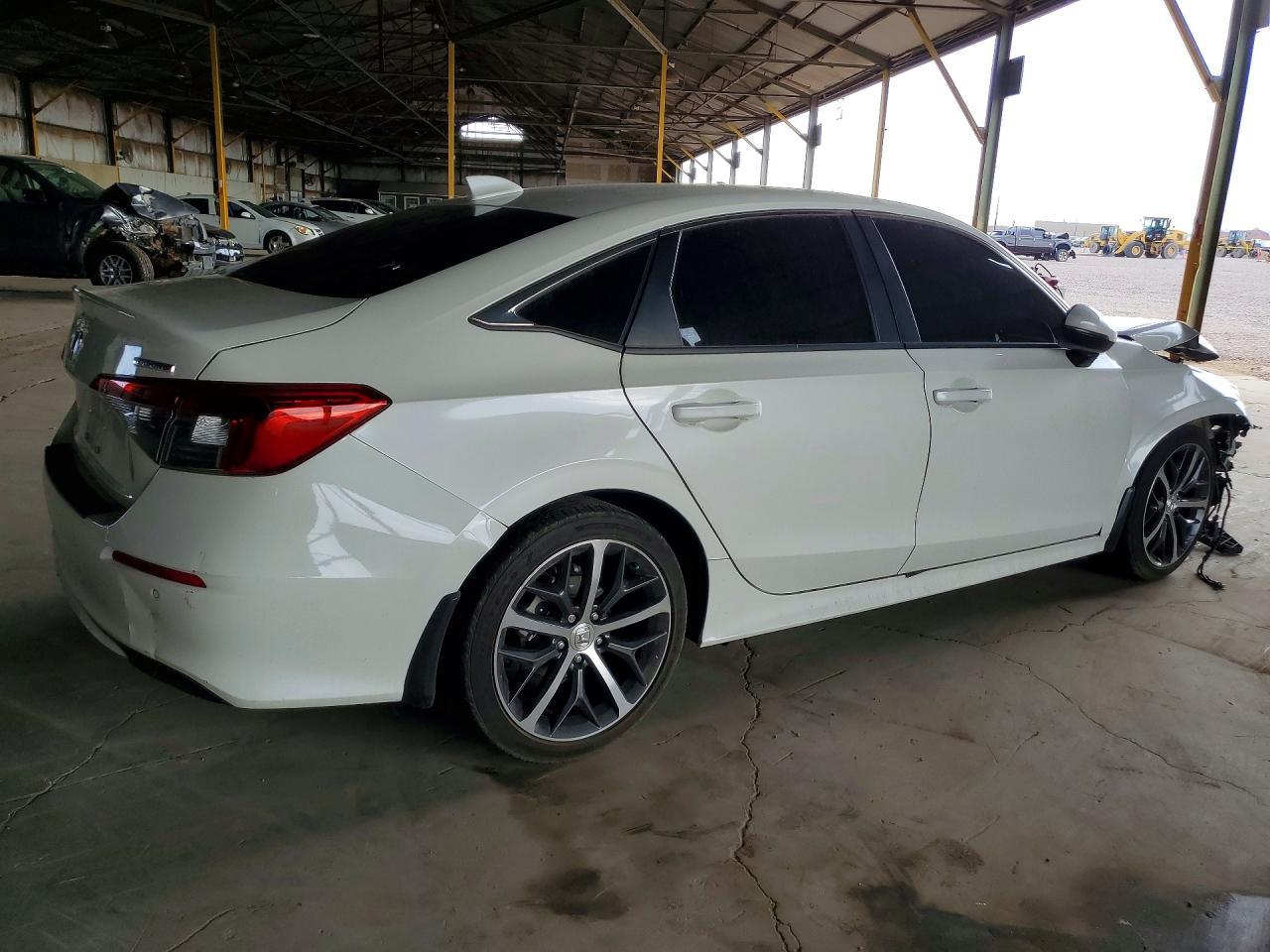 2024 Honda Civic Touring - Фото 3