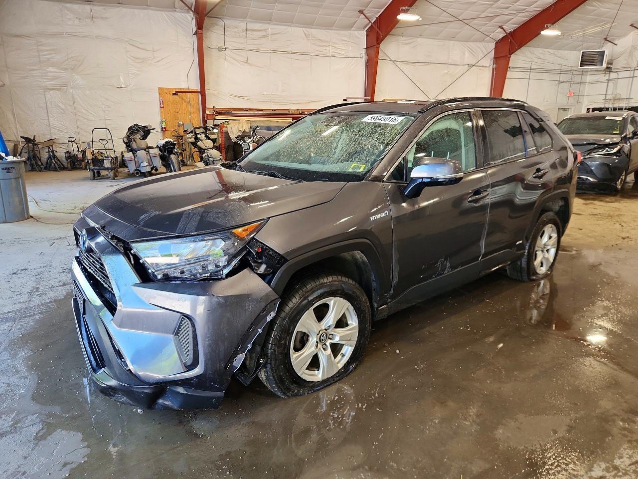 2020 Toyota Rav4 Le