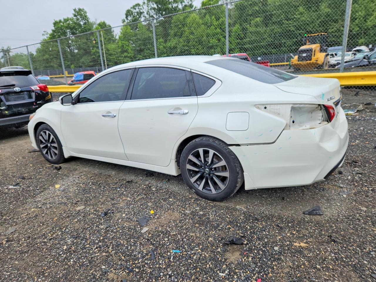 2017 Nissan Altima 2.5 Sl - Фото 2