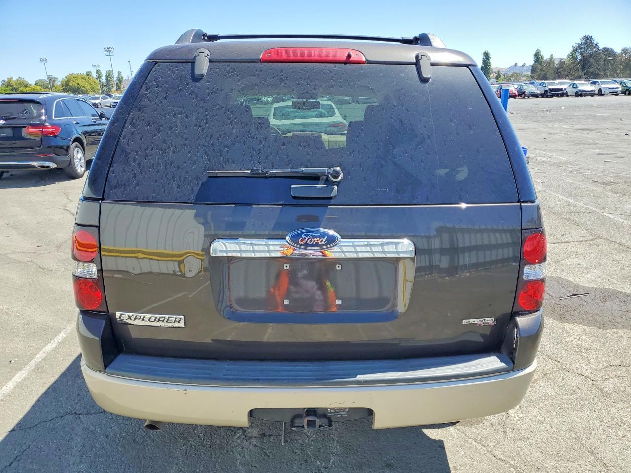 2006 Ford Explorer Eddie Bauer - Фото 6