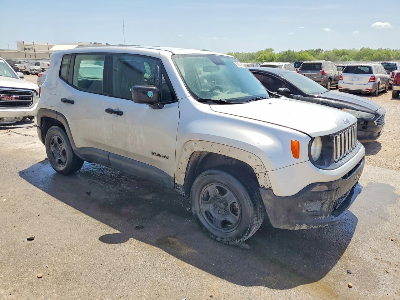 2015 Jeep Renegade Sport - Фото 4