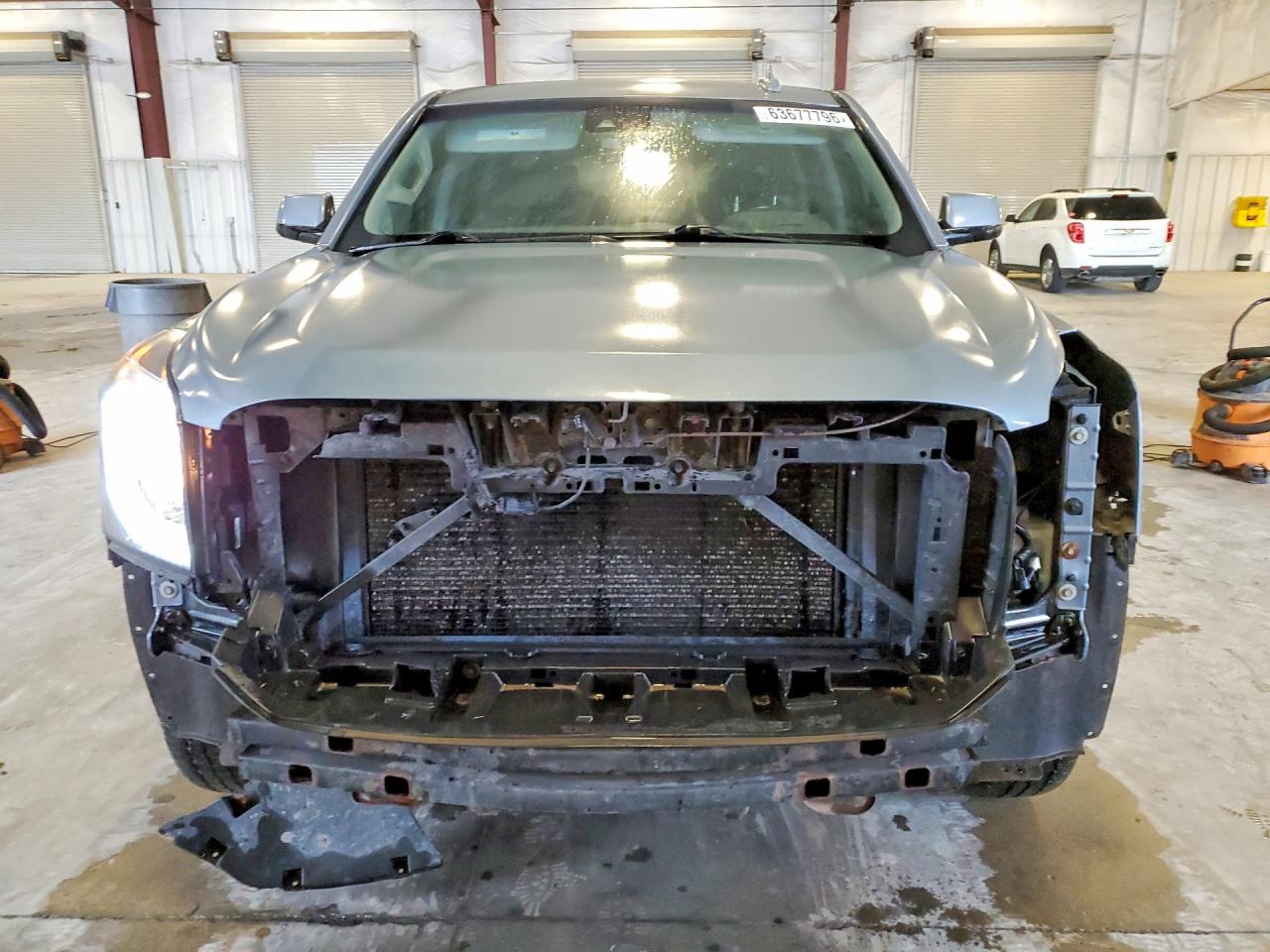 2016 GMC Yukon Slt - Image 5