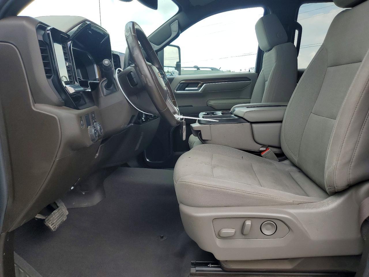 2022 Chevrolet Silverado C1500 Lt - Image 7