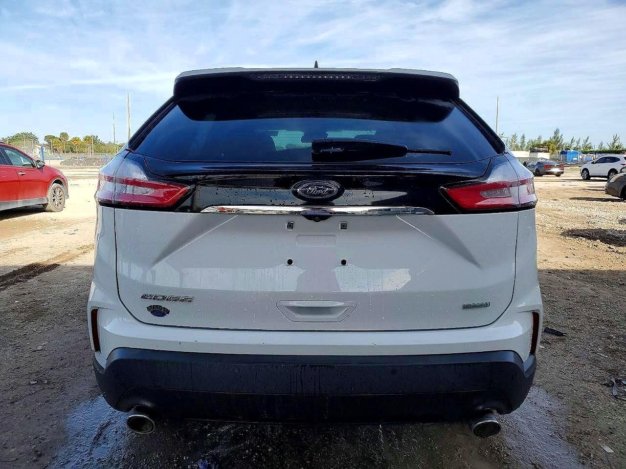 2020 Ford Edge Se - Фото 6