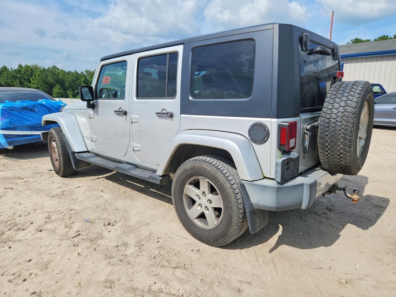 2008 Jeep Wrangler Unlimited Sahara - Фото 2