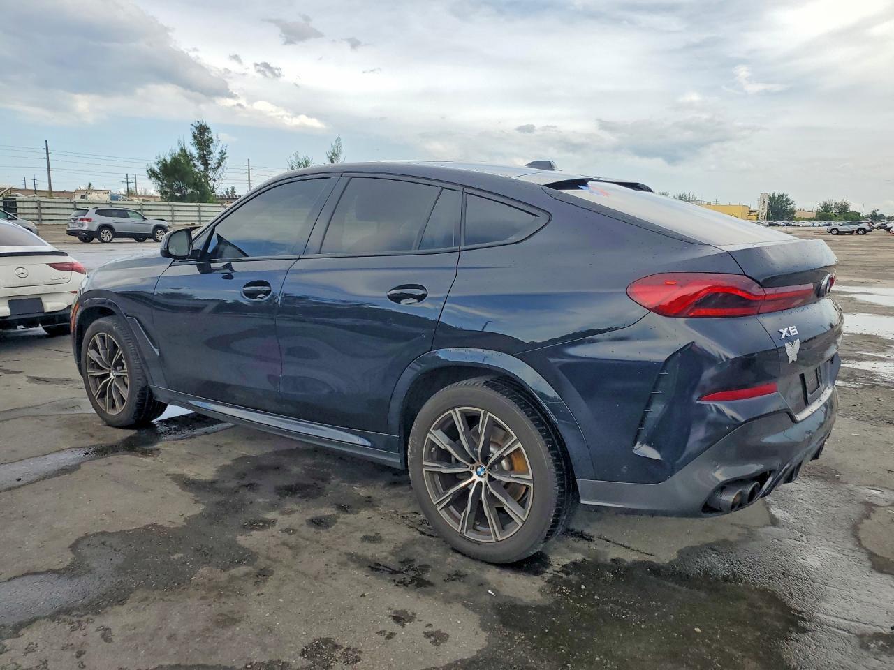 2024 BMW X6 xDrive40I - Фото 2