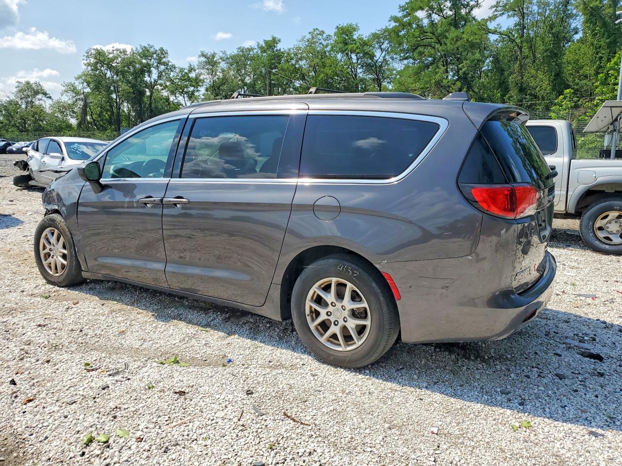2020 Chrysler Voyager Lxi - Image 2