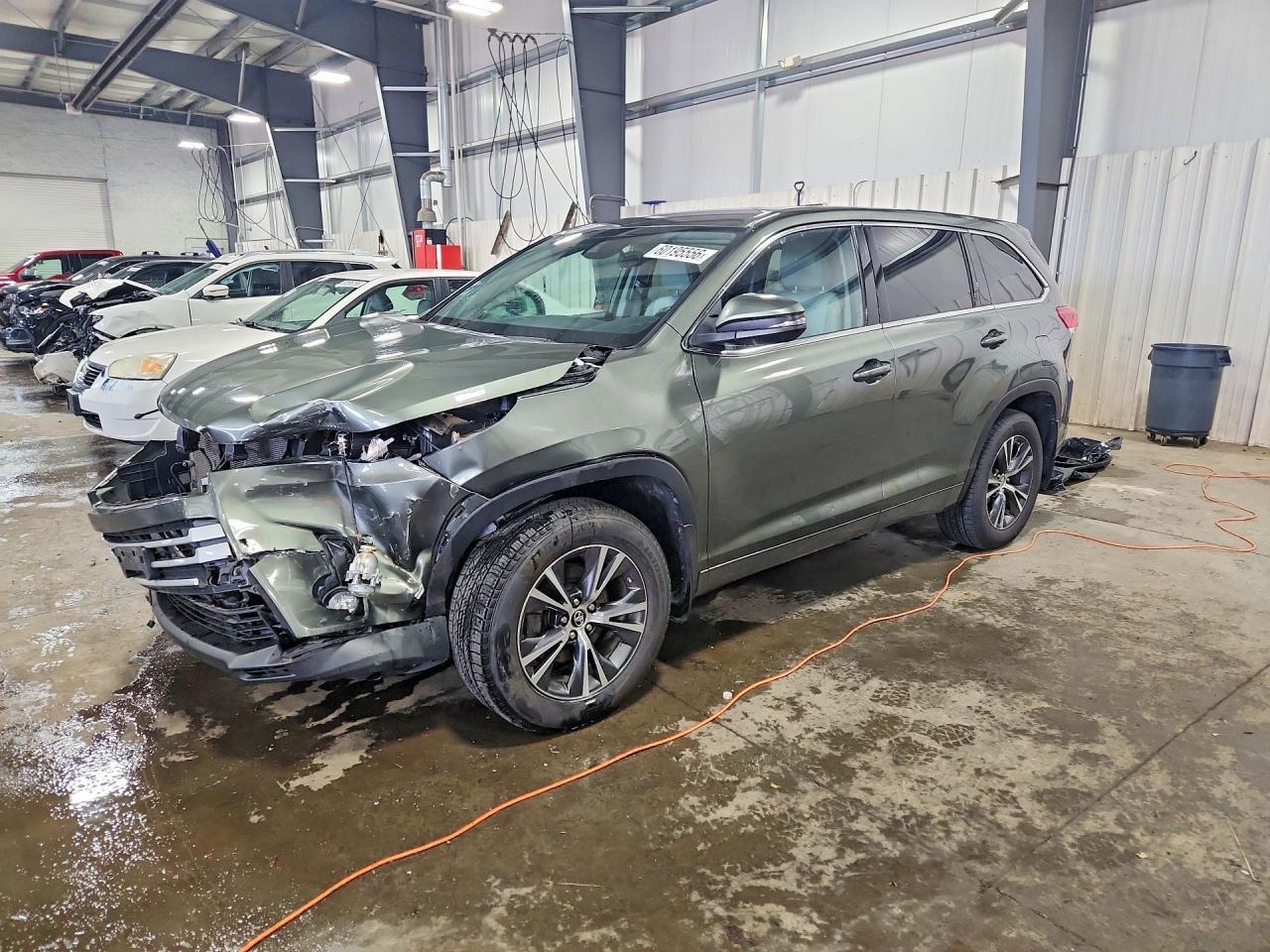 2018 Toyota Highlander Le Plus
