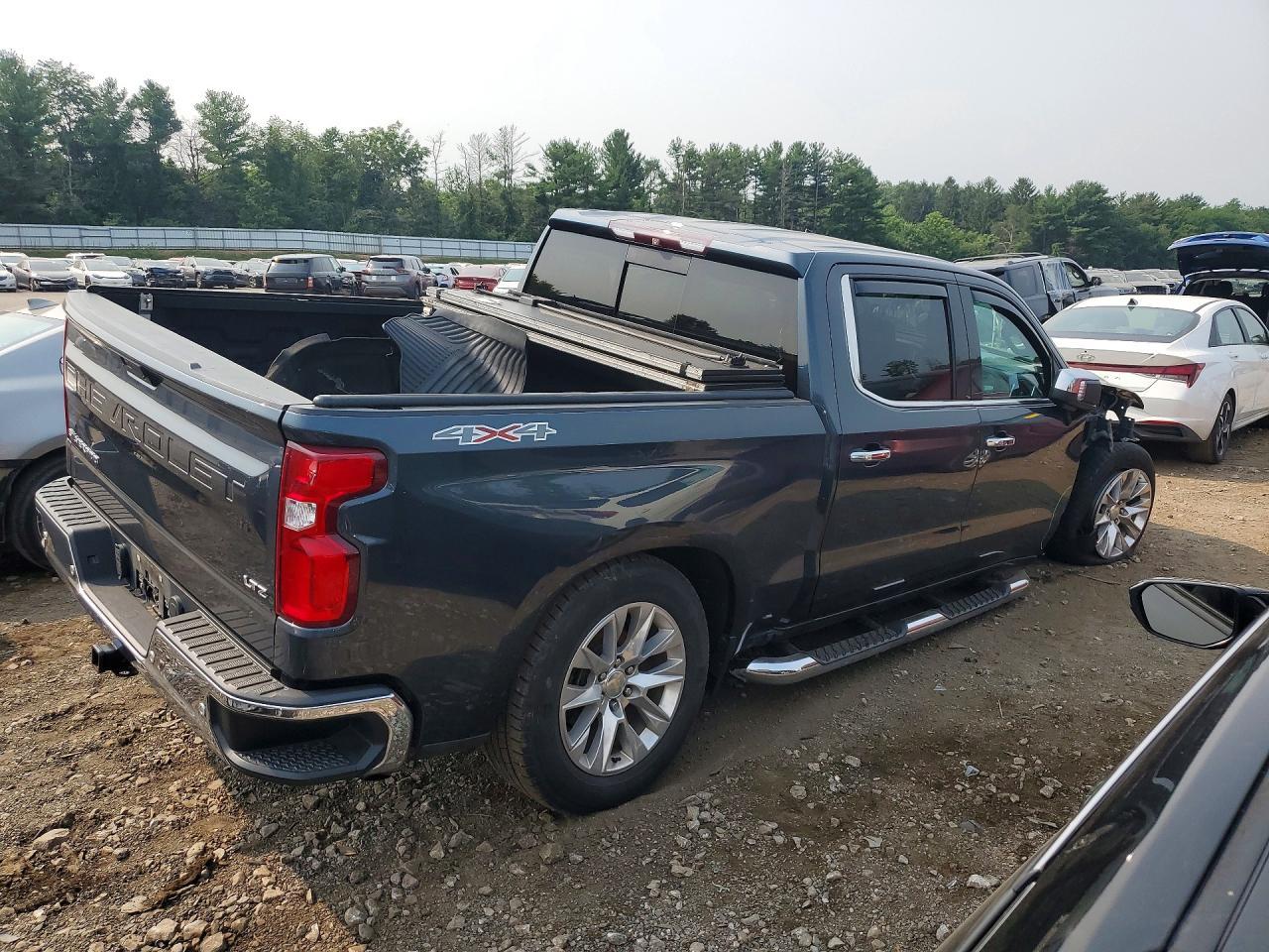 2019 Chevrolet Silverado K1500 Ltz - Image 3