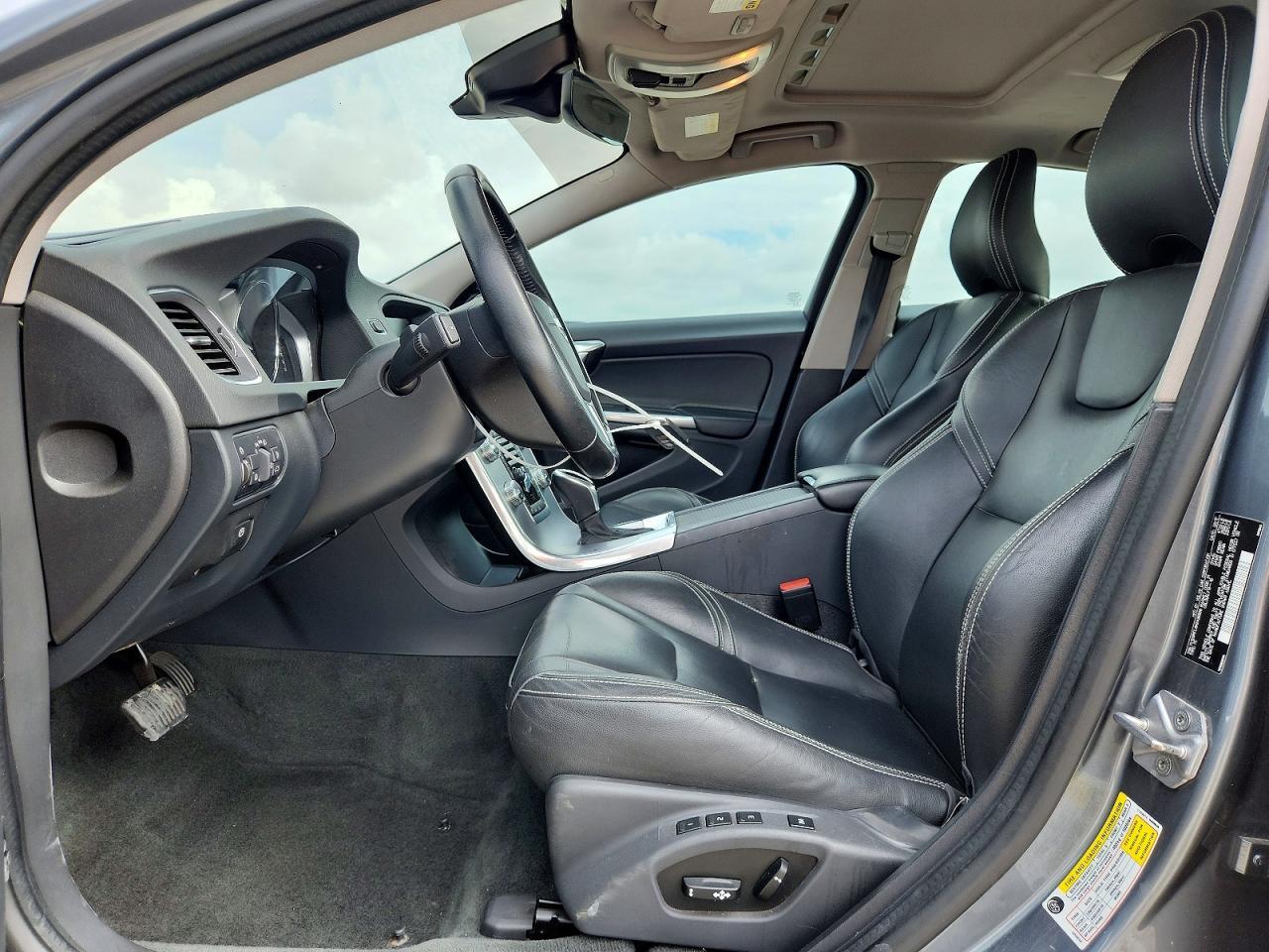 2017 Volvo S60 - Фото 7