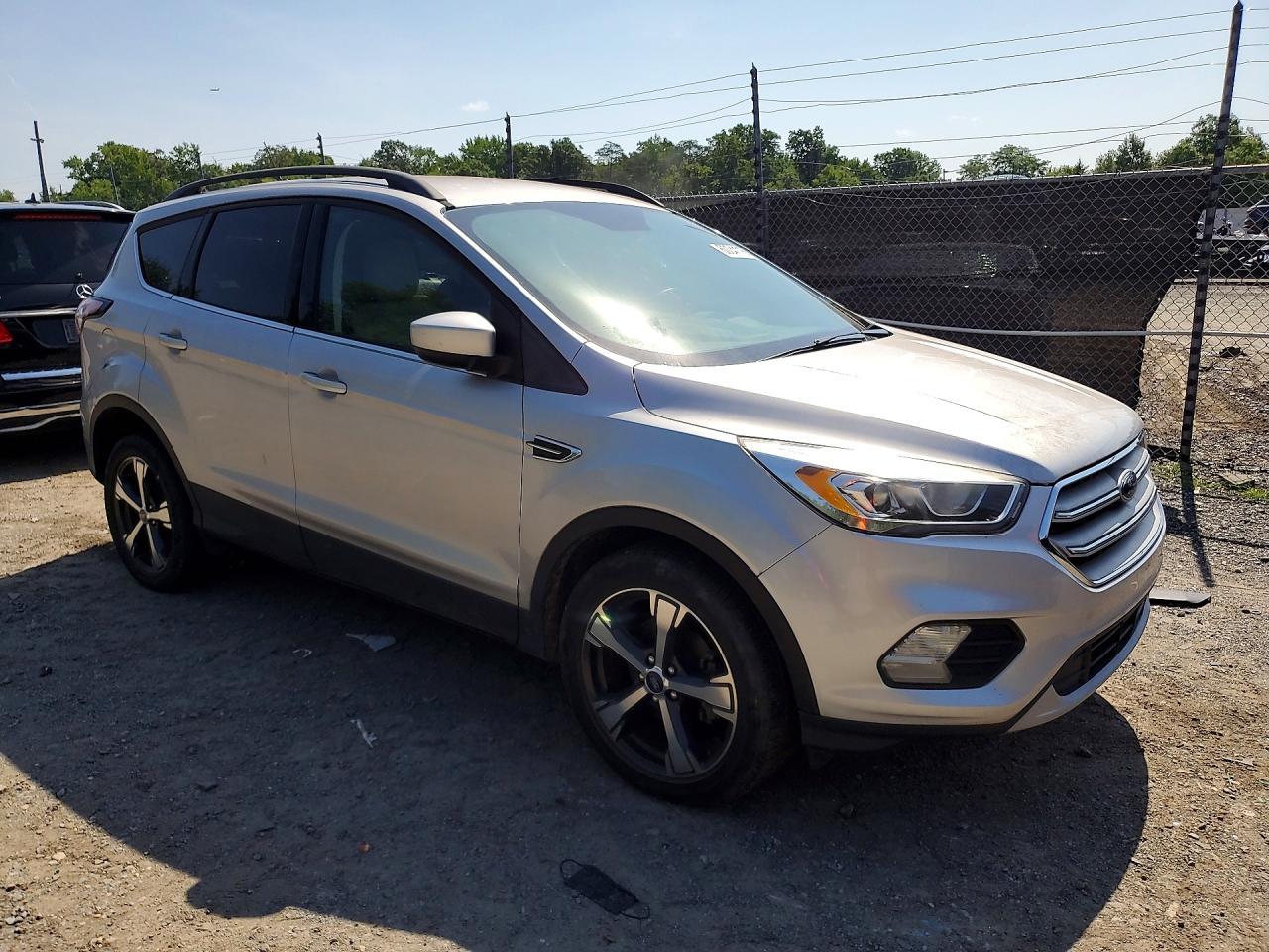2018 Ford Escape Sel - Image 4