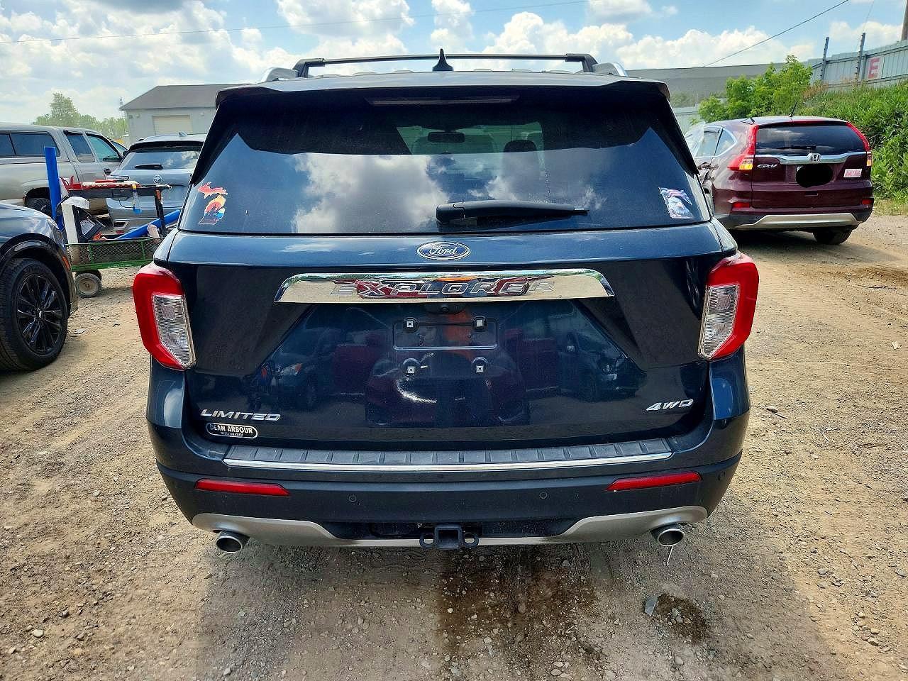 2023 Ford Explorer Limited - Image 6