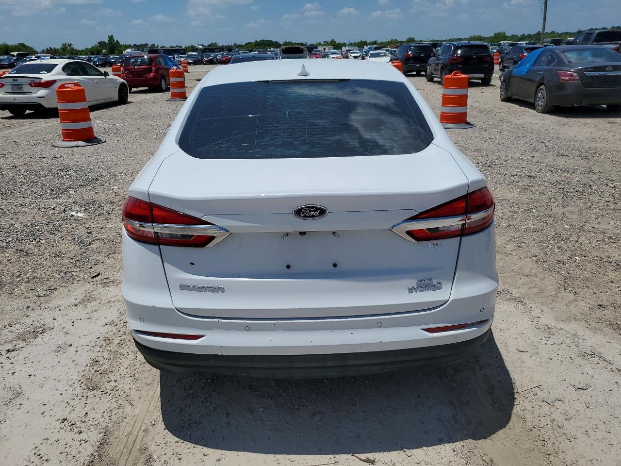 2019 Ford Fusion Se - Фото 6