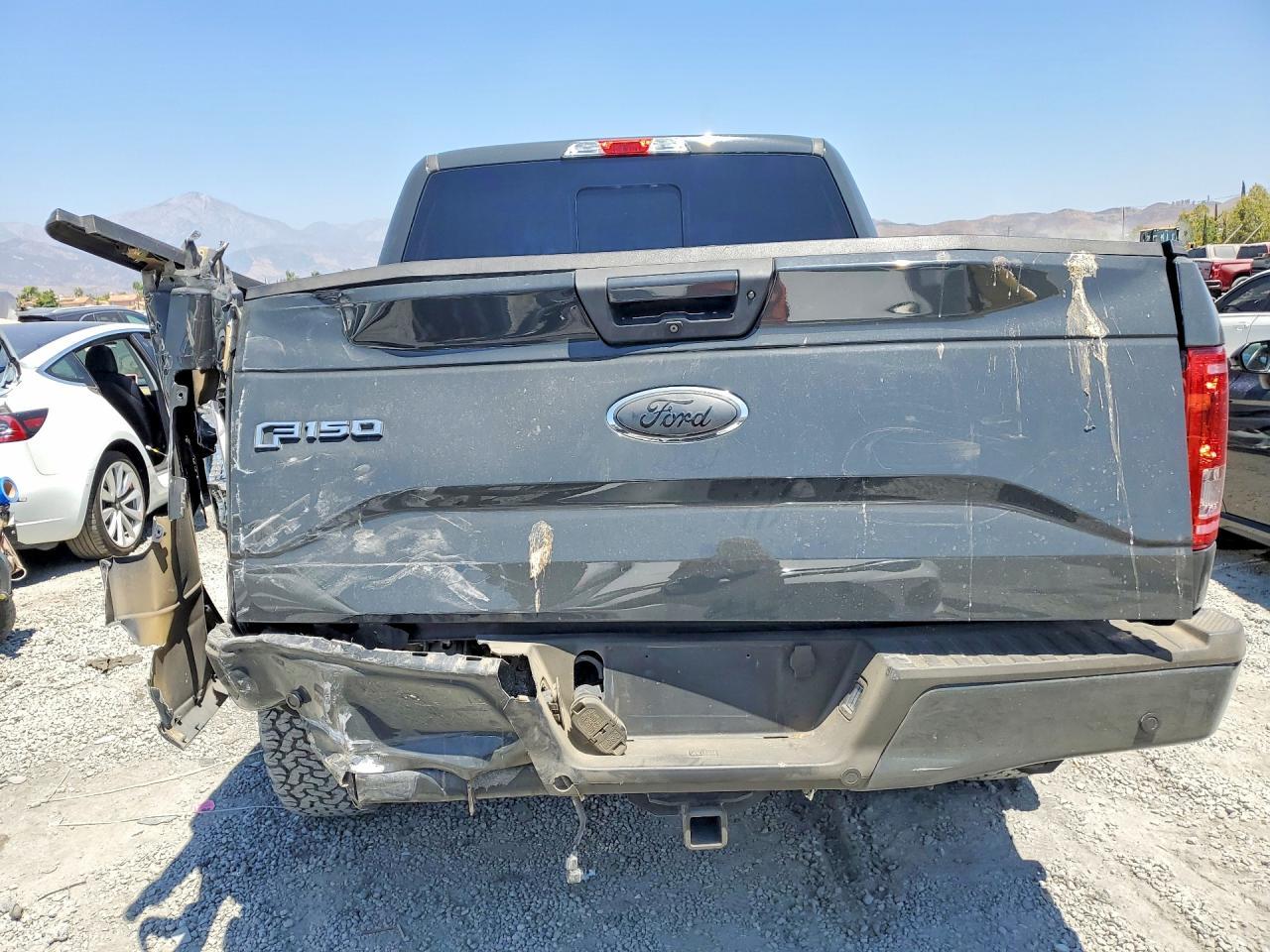 2016 Ford F150 Supercrew - Фото 6